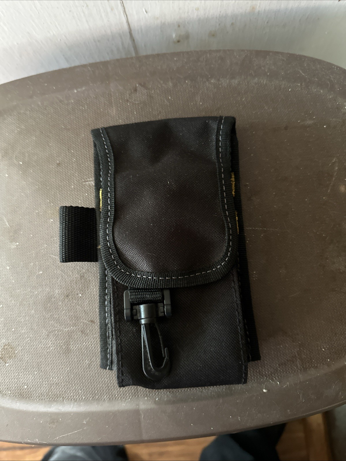 CLC Custom Leathercraft 5-Pocket Cell Phone/Tool Holder – 1105