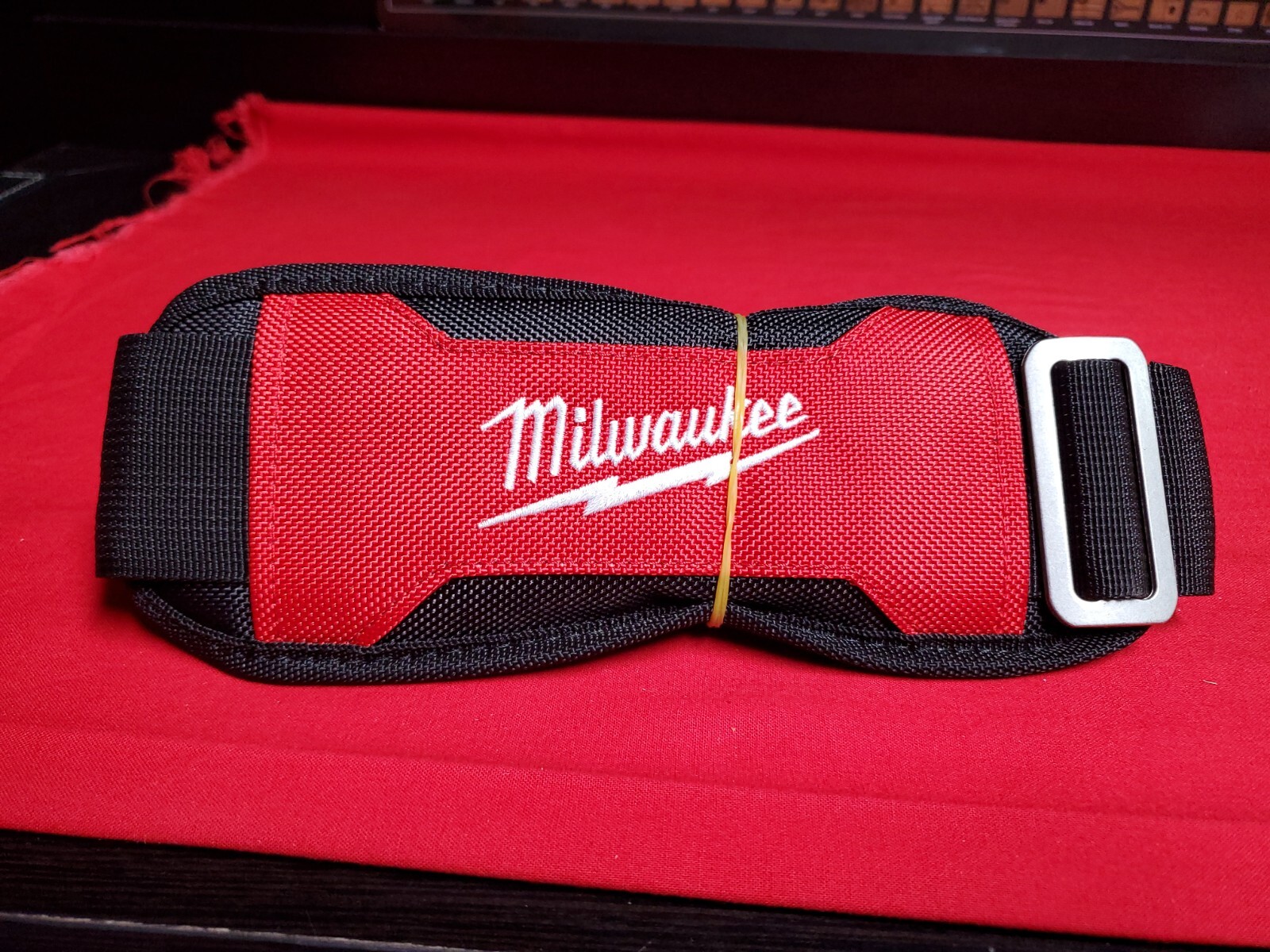 Milwaukee Tool 49-16-2722 Shoulder Strap For M18 Fuel™ Quik-Lok™ Power Head
