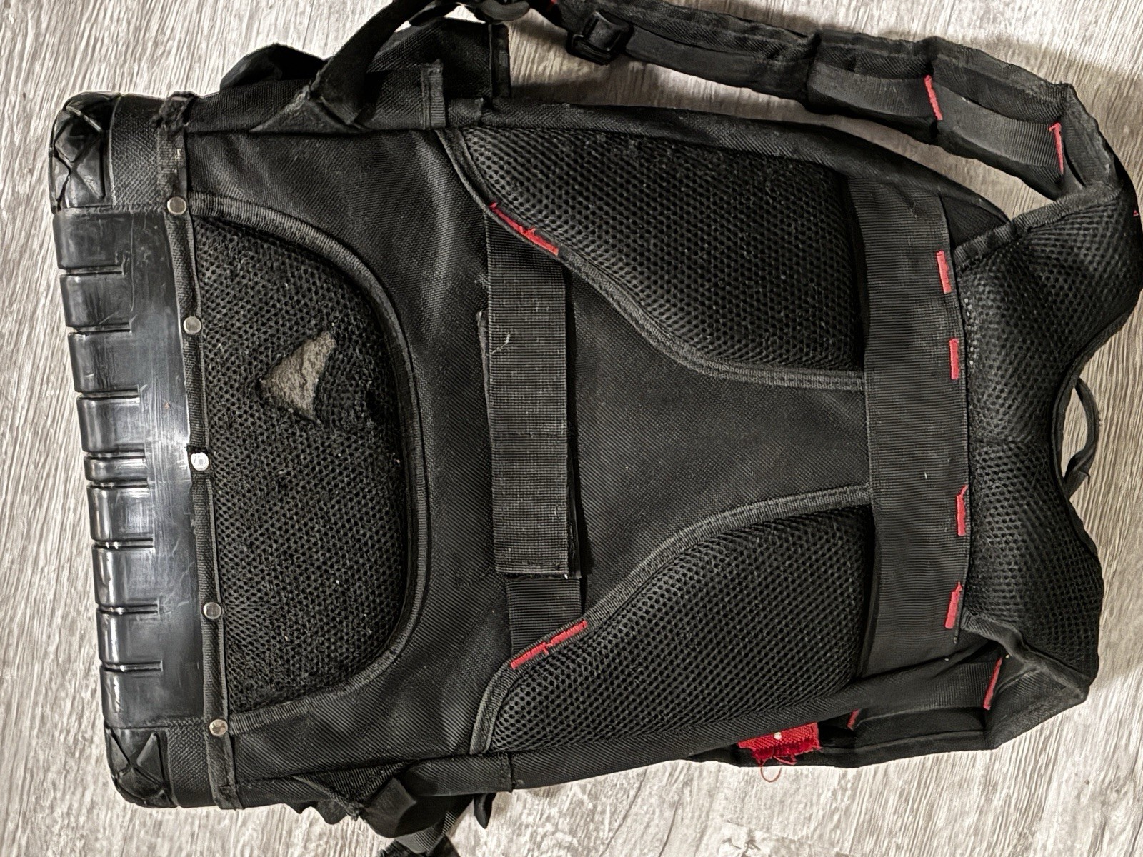 Bauer HeavyDuty Tool Backpack Jobsite Bag Molded Base One Zipper Stuck