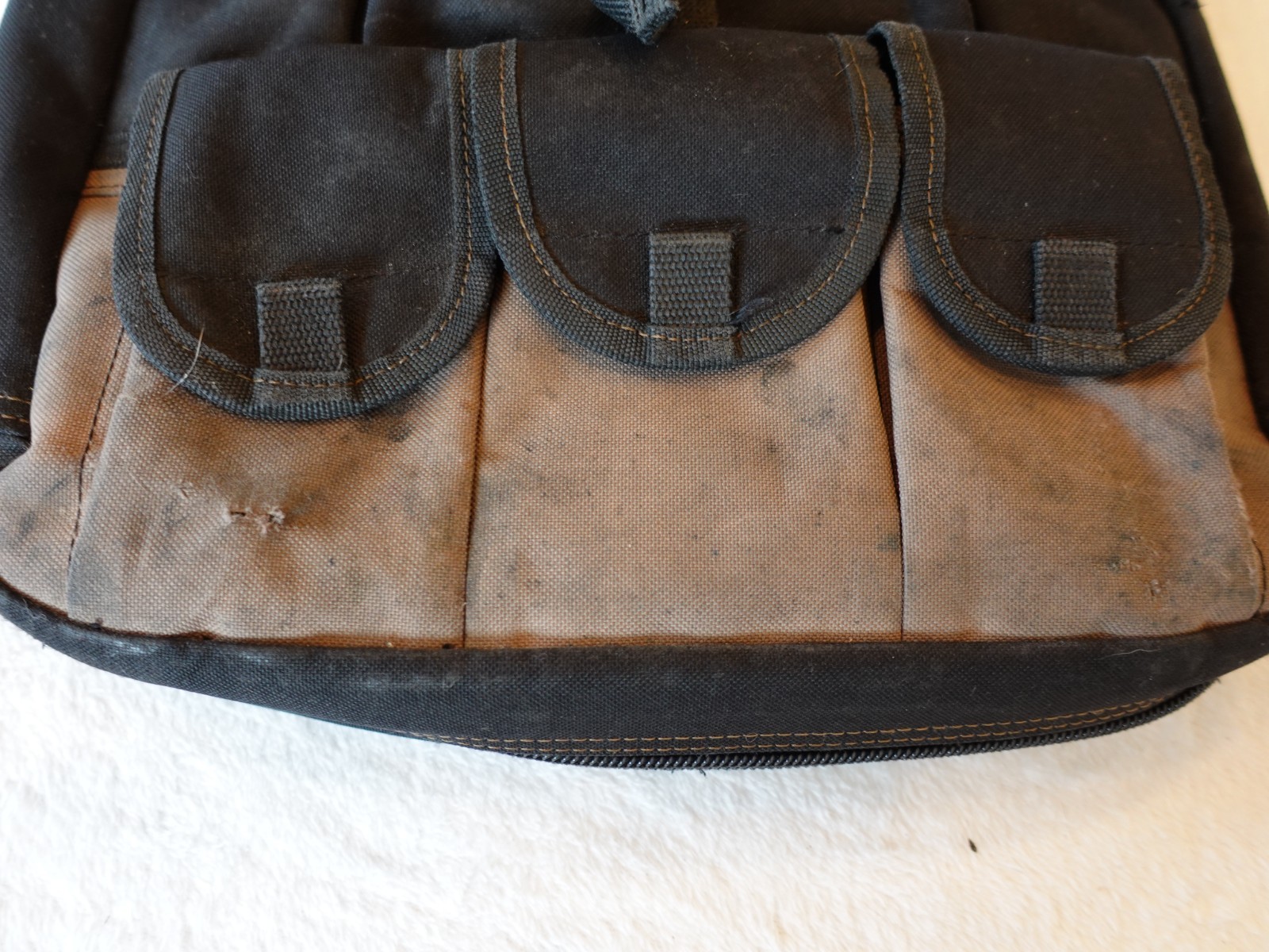 CLC Electricians Backpack Tool Bag 1130 Custom Leathercraft Foldout Work Pouch