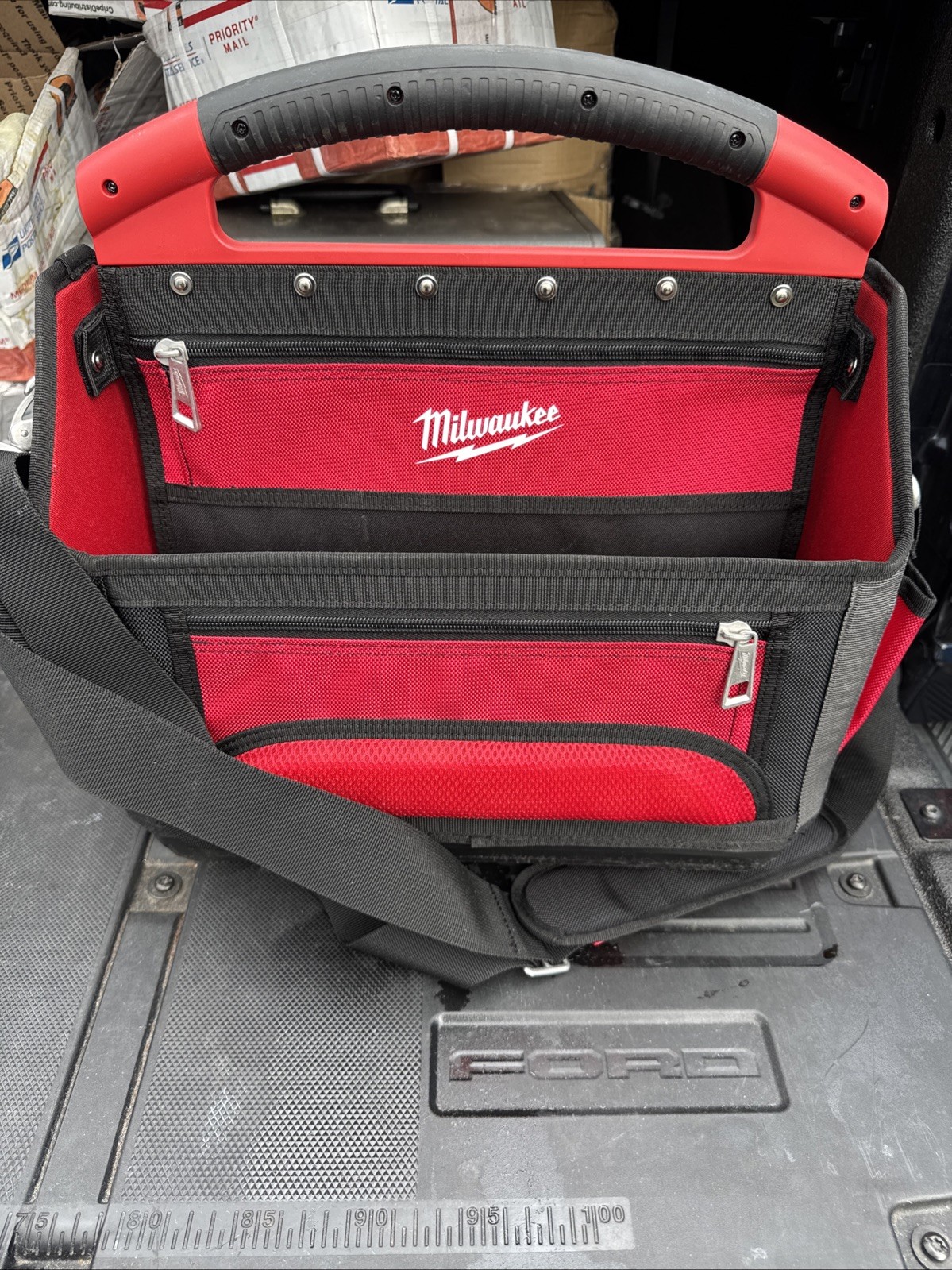 Milwaukee Tools 48-22-8315 PACKOUT 15 in Storage Tote