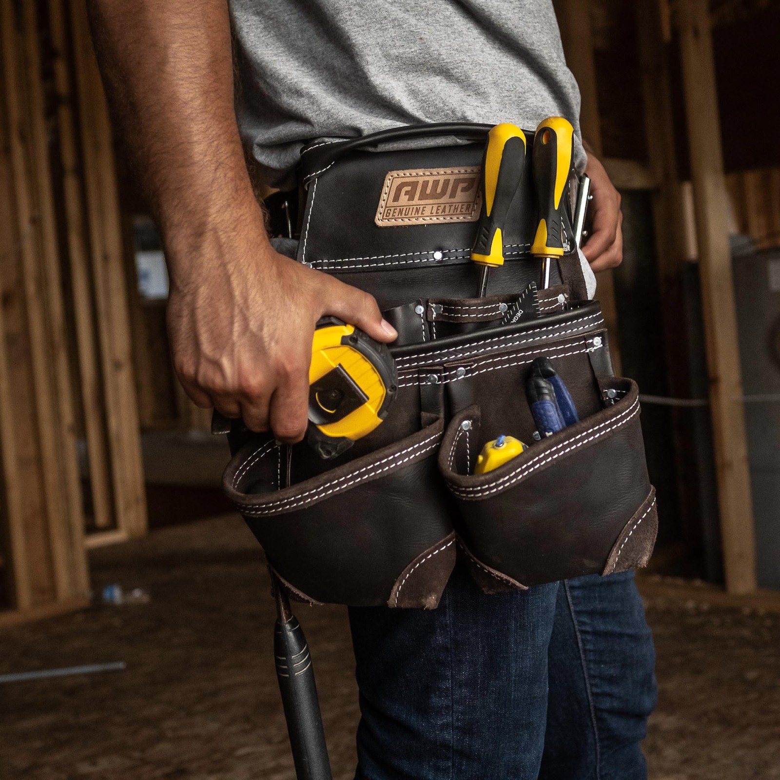 Trapjaw Oiltan Leather Tool Rig l9031 Brown