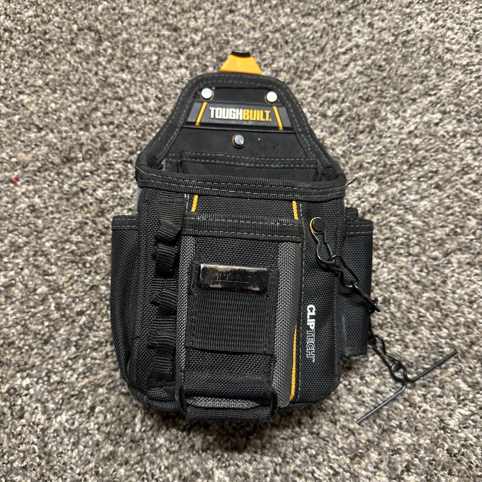 ToughBuilt Tool Belt Bag Pouch Clip Tech- Pre-owned