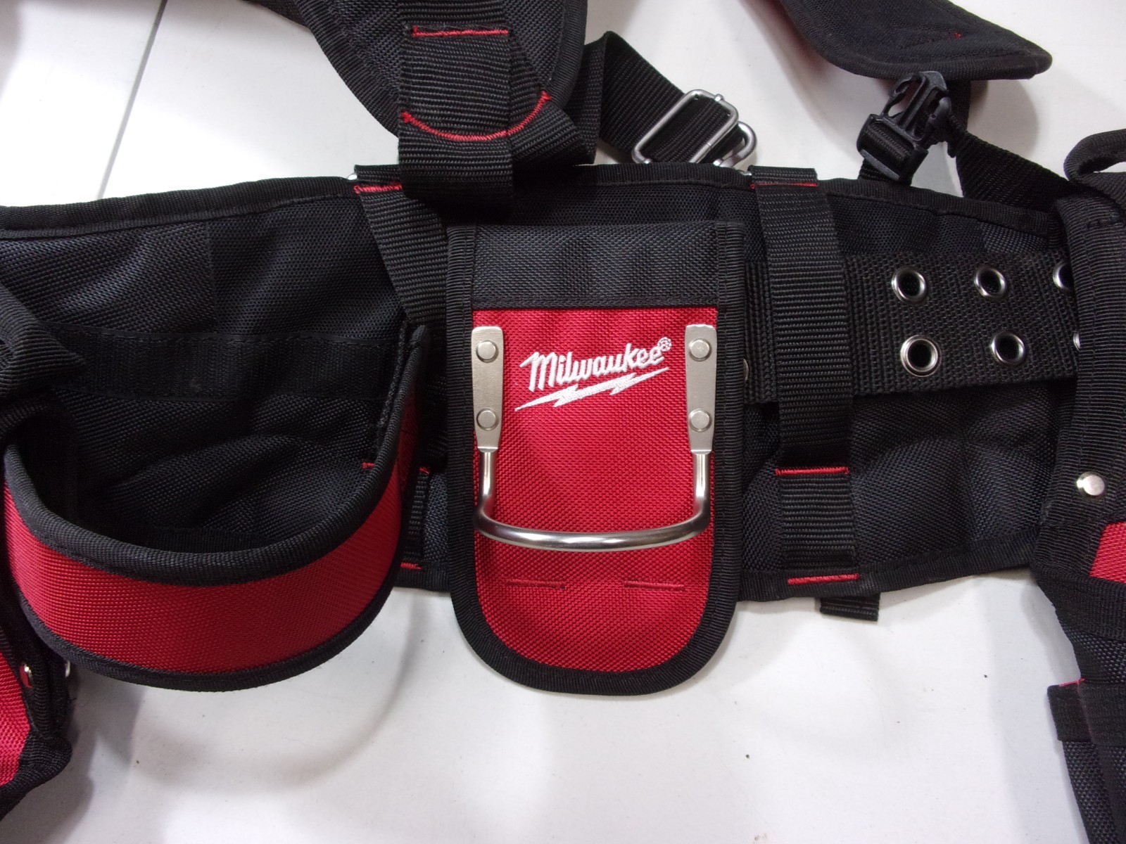 NEW MILWAUKEE CONTRACTOR TOOL BELT WITH SUSPENSION RIG # 48-22-8120 ..