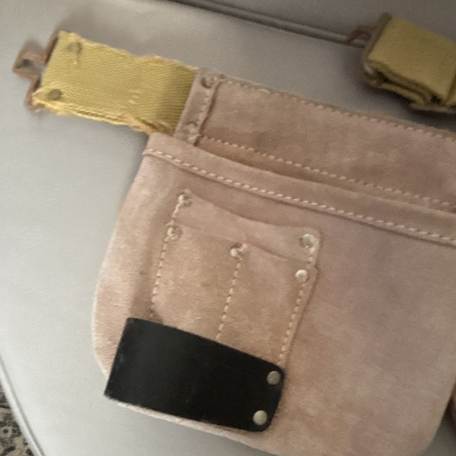 Craftsman Leather Tool Belt Multi Pocket Pouch, Adjustable, Beige/Yellow