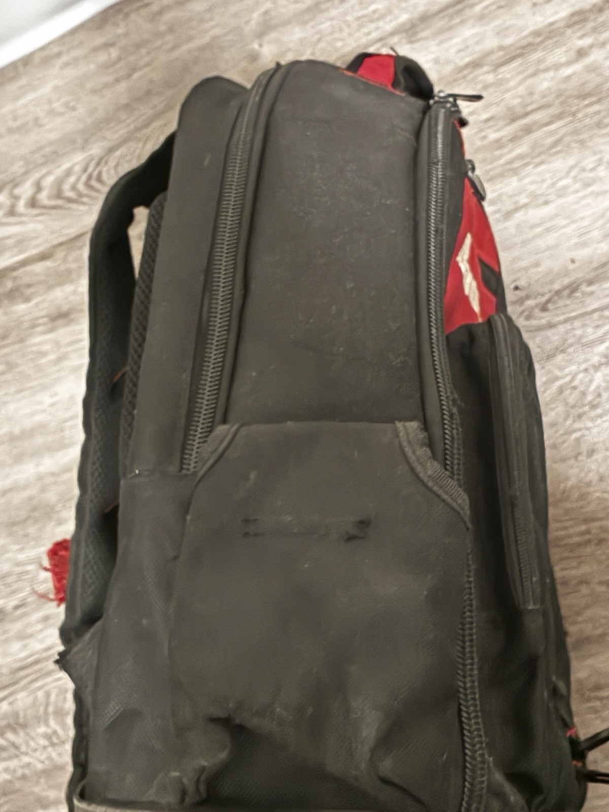 Bauer HeavyDuty Tool Backpack Jobsite Bag Molded Base One Zipper Stuck