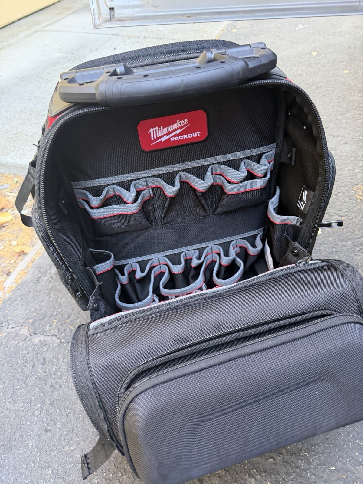Milwaukee 48-22-8303 PACKOUT Structured Backpack