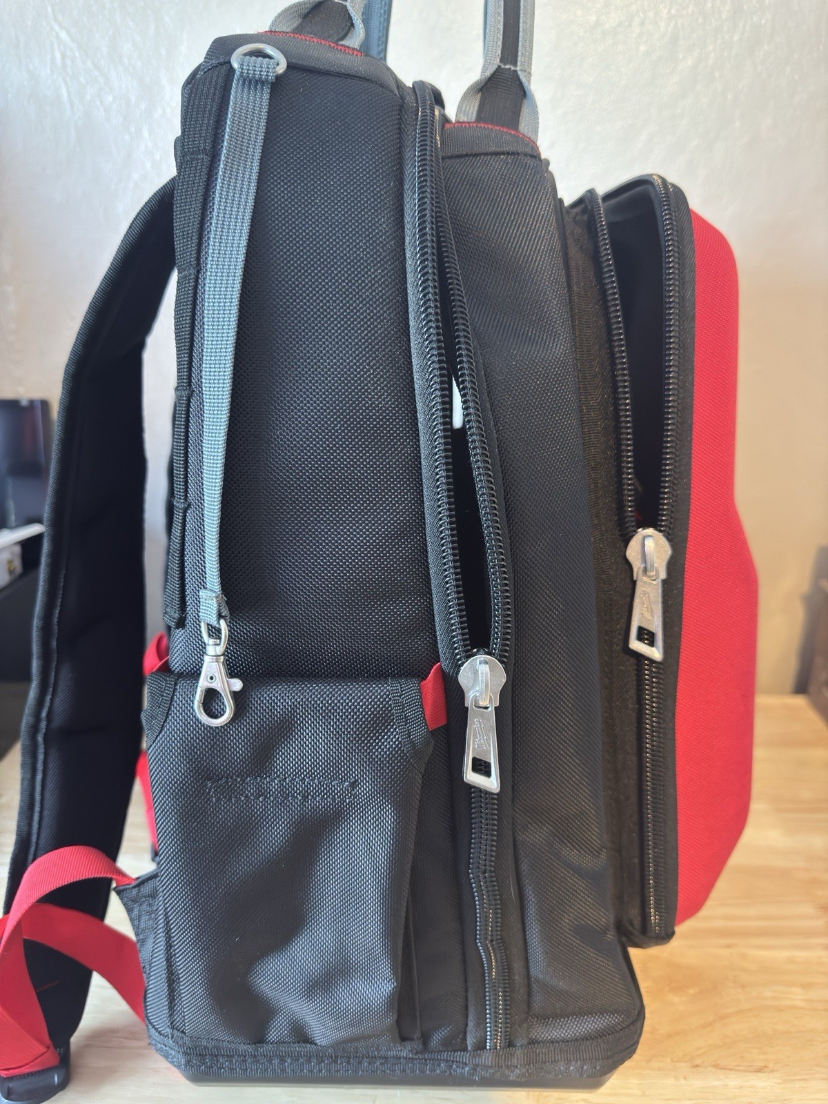 Milwaukee 48 Pocket Tear-Resistant Packout Modular Storage Backpack 48-22-8301