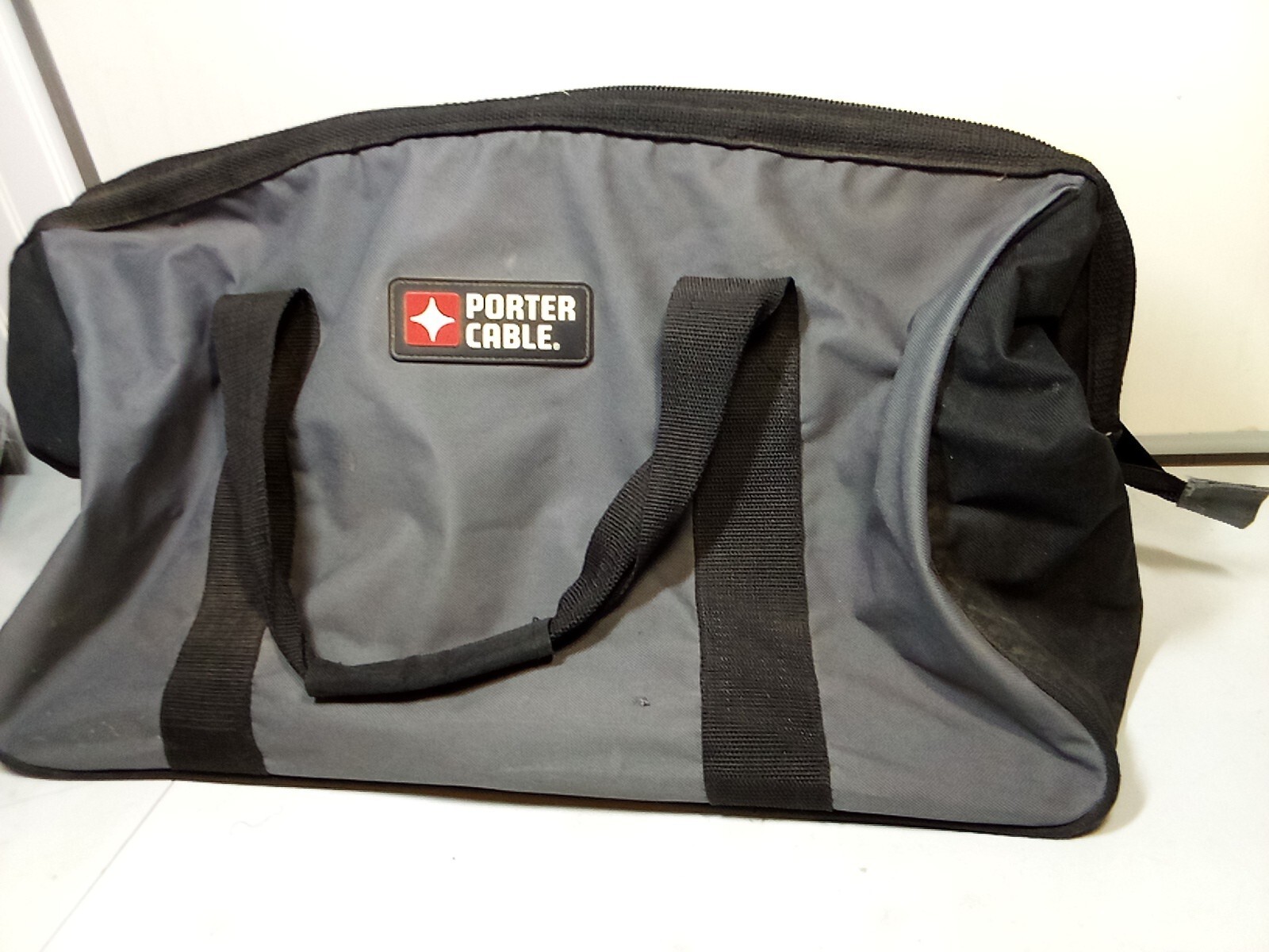 Porter Cable Heavy Duty Tool Tote Bag Zippered 16 X 10 X 12 Gray / Black
