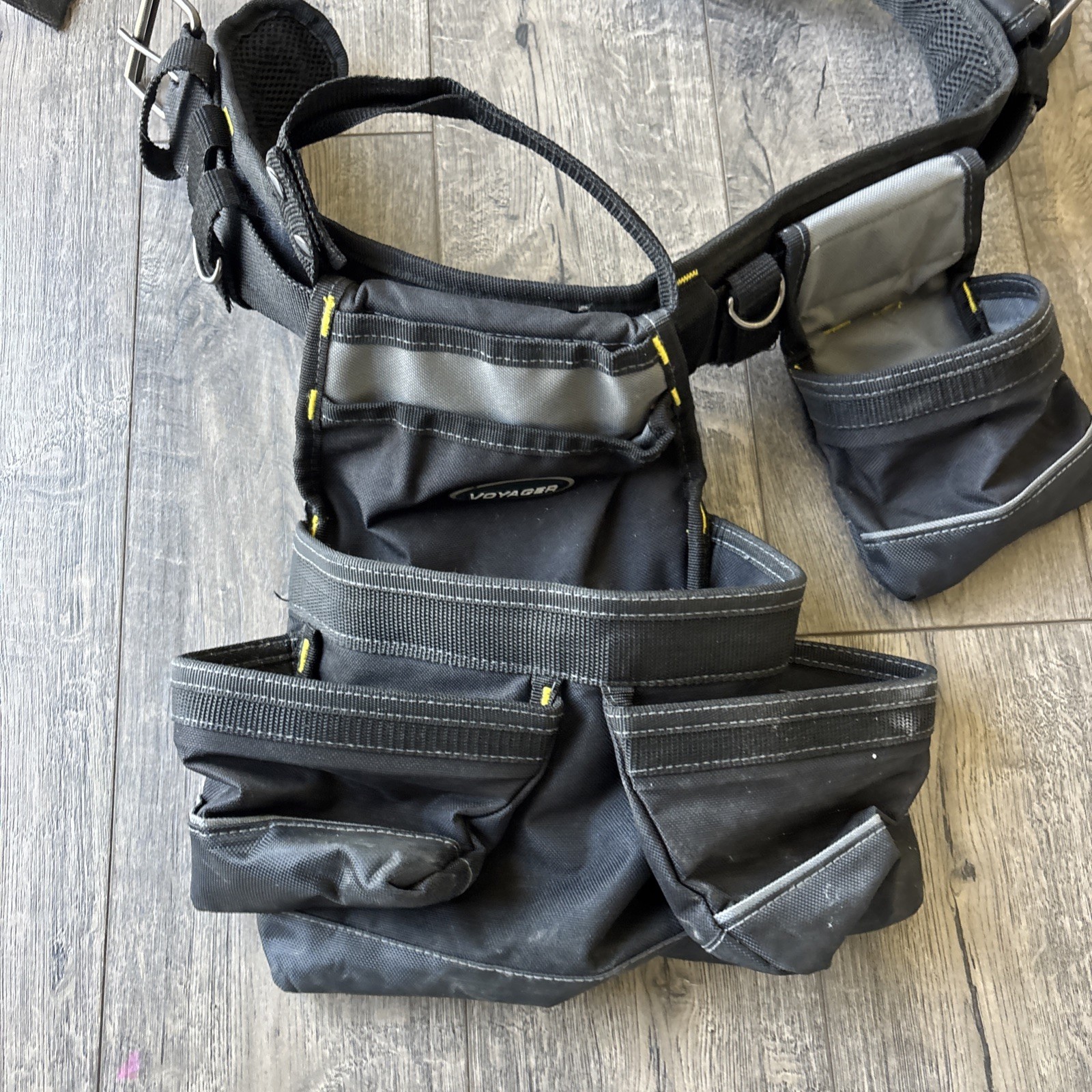 VOYAGER 18 Pocket Heavy Duty Tool Belt RN # 77736 Item # 63294