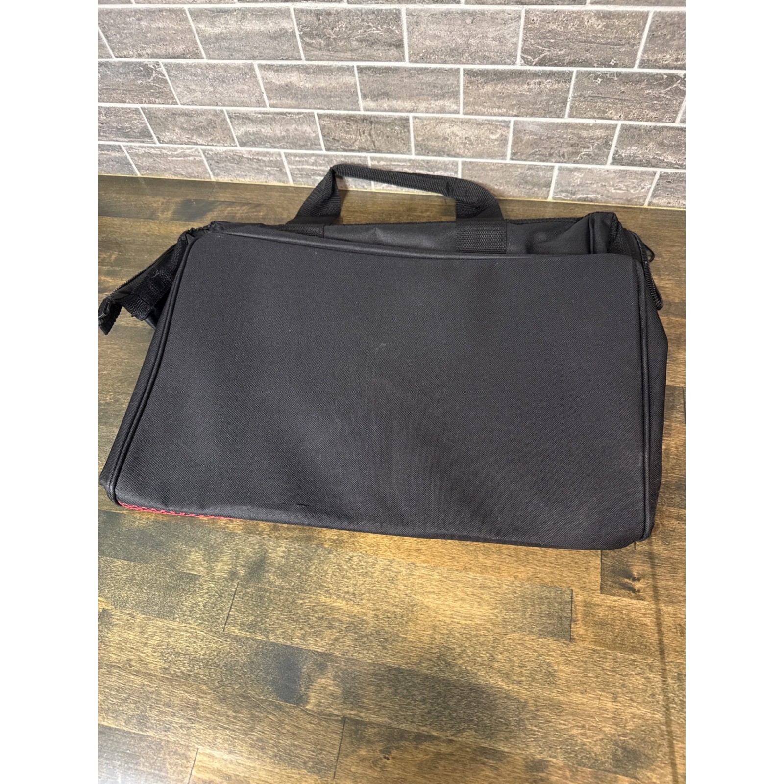 Craftsman 17 Inch Tool Bag Black Red Polyester Zippered Organizer 37537