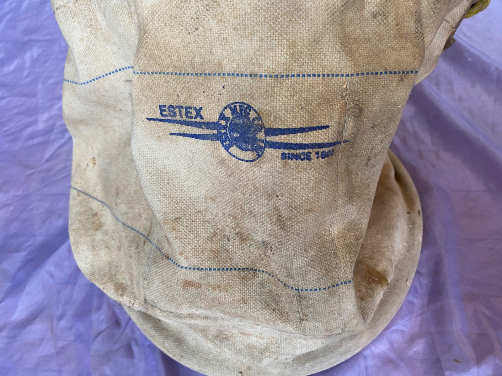 VINTAGE ESTEX HEAVEY DUTY UTILITY CANVAS BAG WITH A ROPE AND BRASS HOOK