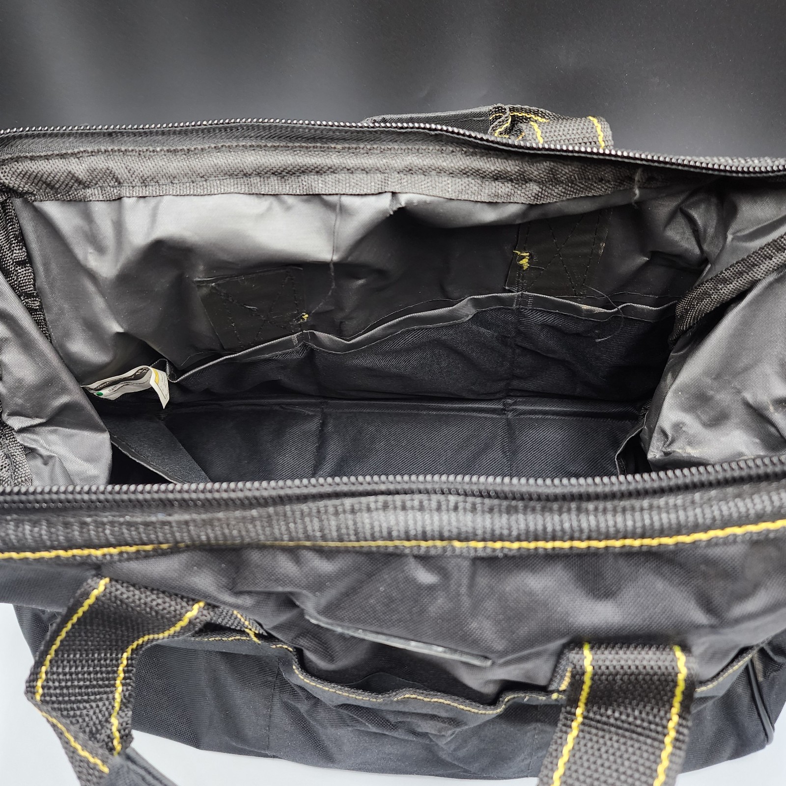 Voyager 15″x10″x9″ Tool Bag 8 Inside 6 Outside Pockets Black Yellow New With Tag