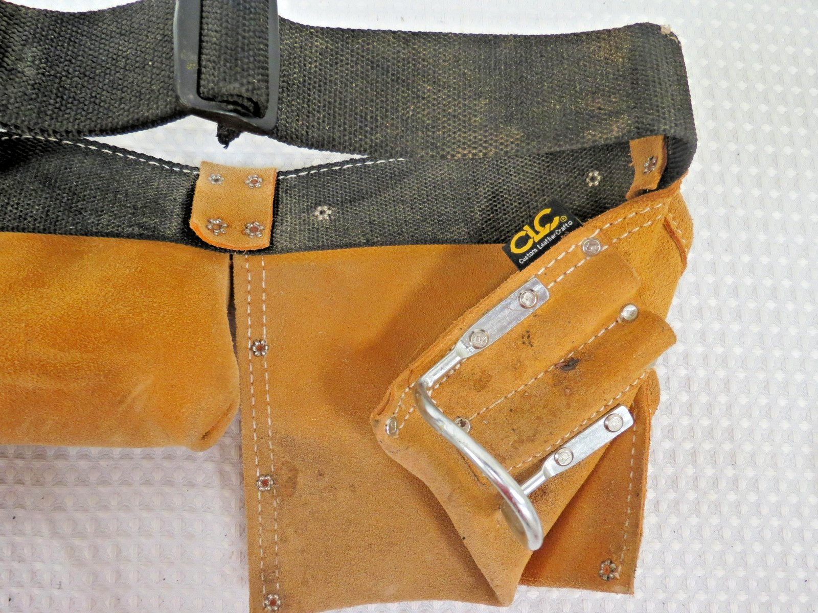 Husky Suede Leather Tool Belt Pouch Apron No 370X2 with Hammer Loop CLC Riveted