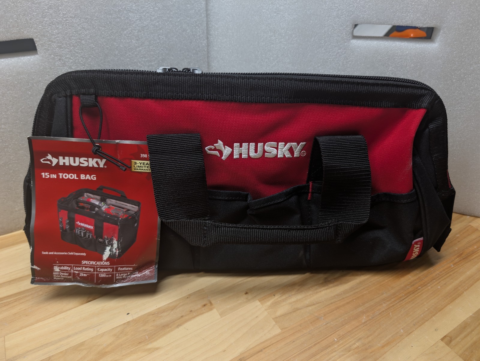 Husky 15 in. 8 Pocket Zippered Tool Bag HD60015-TH