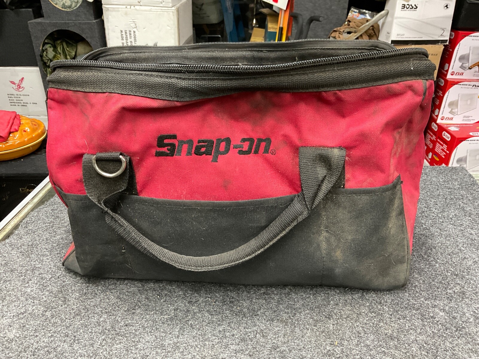Snap On Tools Large Tool Bag/ Tote Bag/ Organizer Bag/ 18”x9”x12”