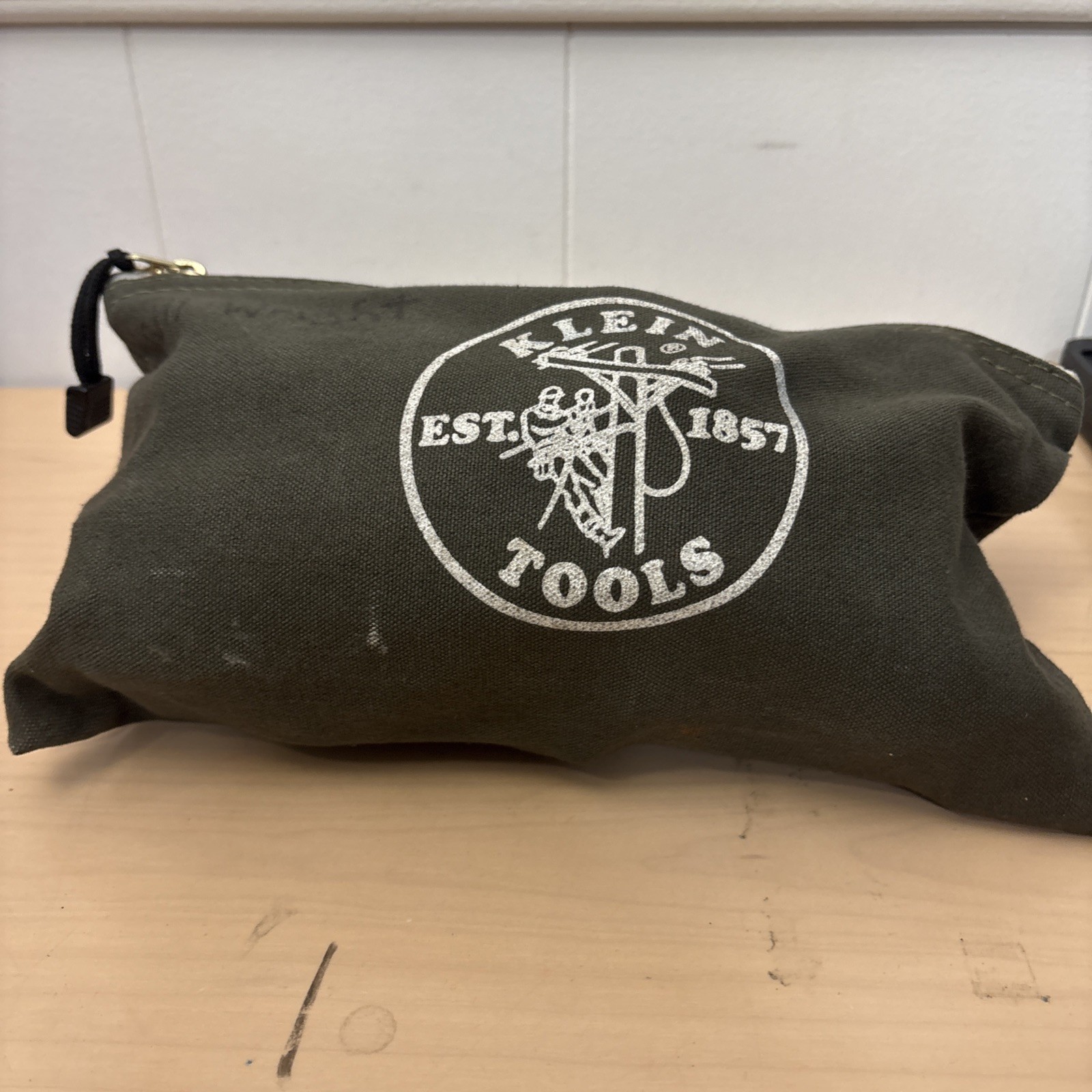 Klein Tools Tool Pouch Bag, Zipper ****(Mystery Tool Bag)