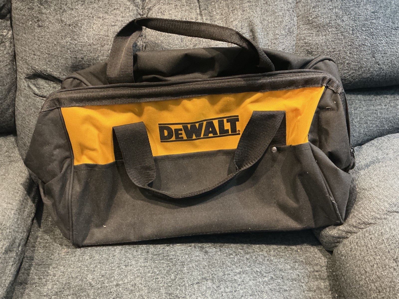 Large Dewalt Heavy Duty Ballistic Nylon Tool Bag with Runners