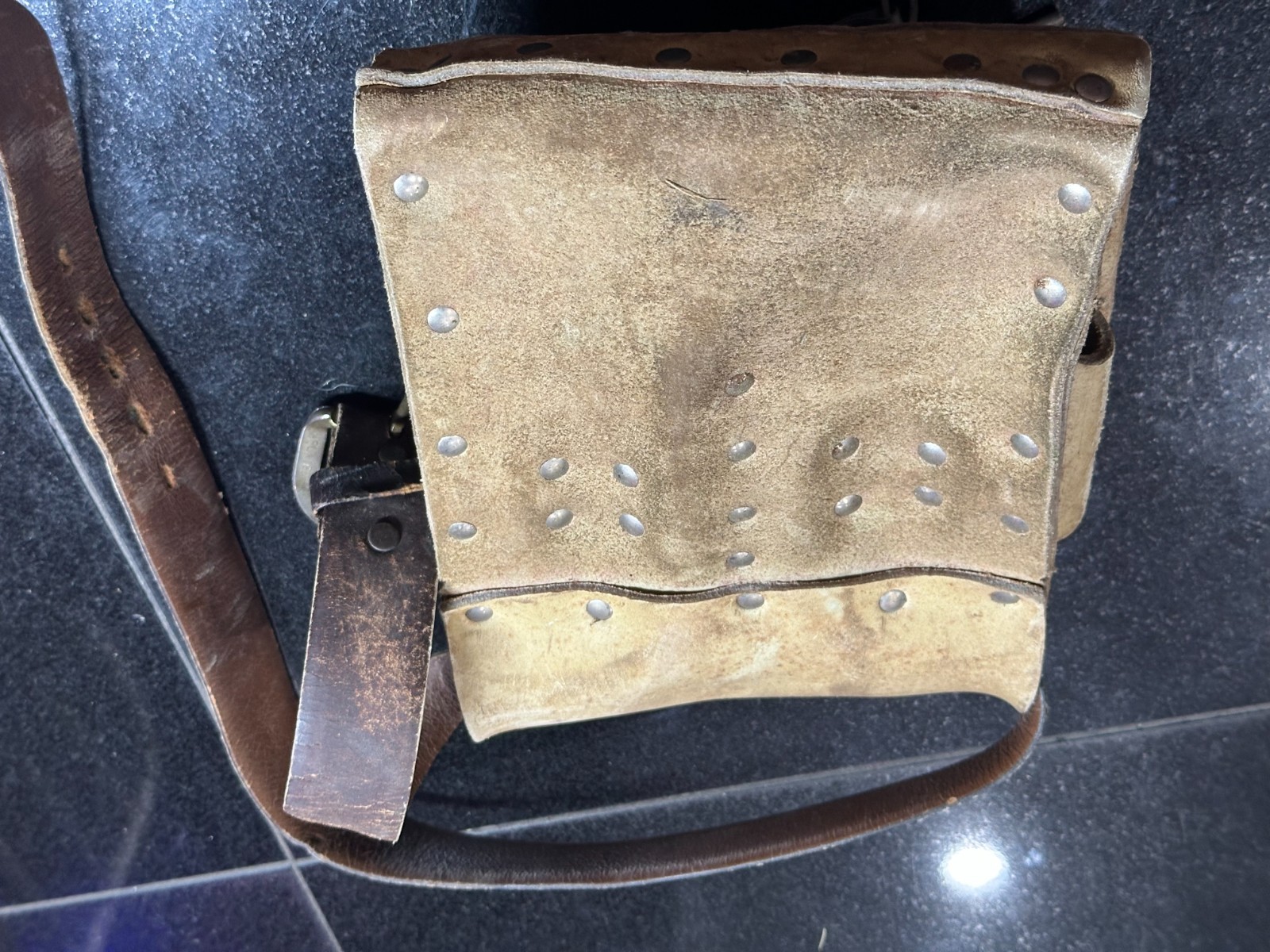 Vitnage Klein Tools 5166 Leather Tool Pouch Belt