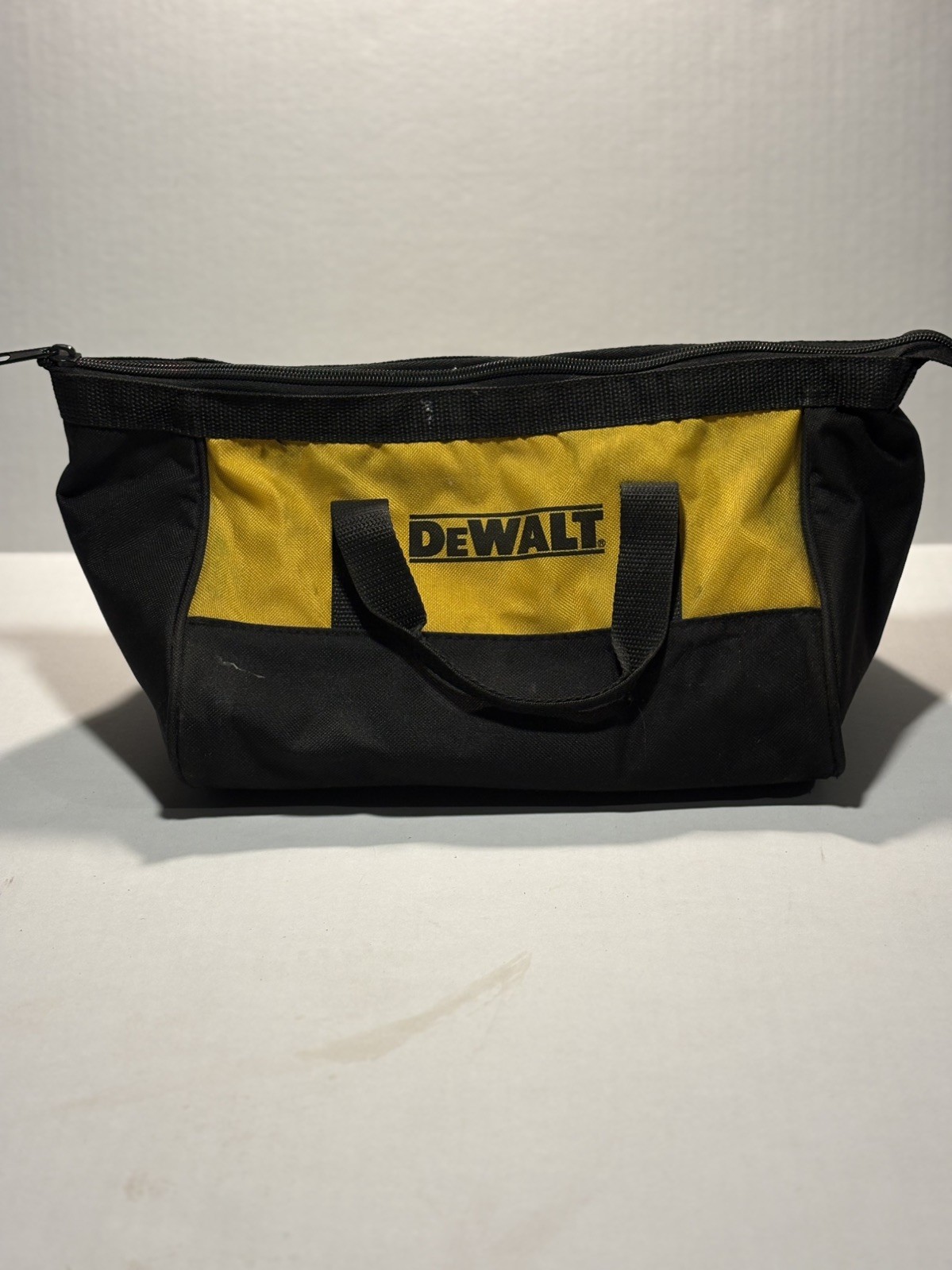 Dewalt Ballistic Nylon Tool Bag 11.5″ x 9″