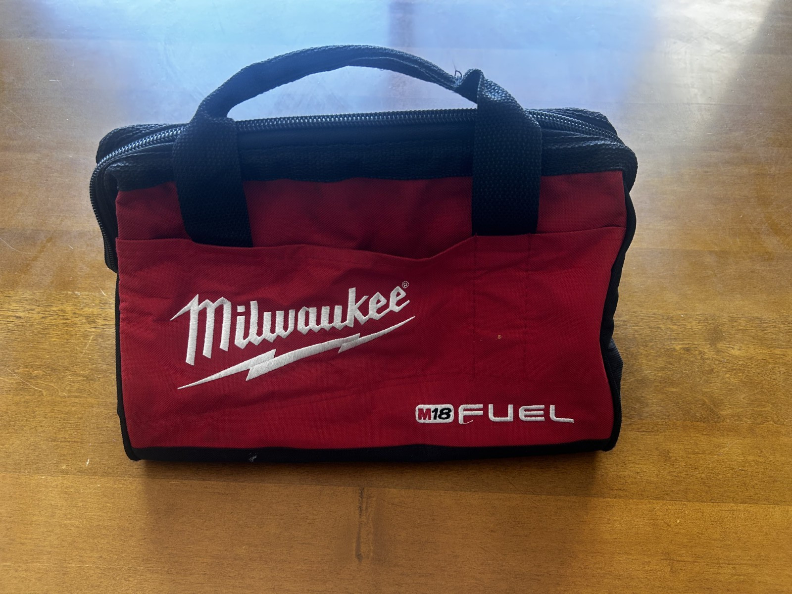 Milwaukee Tool Bag Heavy Duty 13 in x 8 in x 10 in – Great Condition