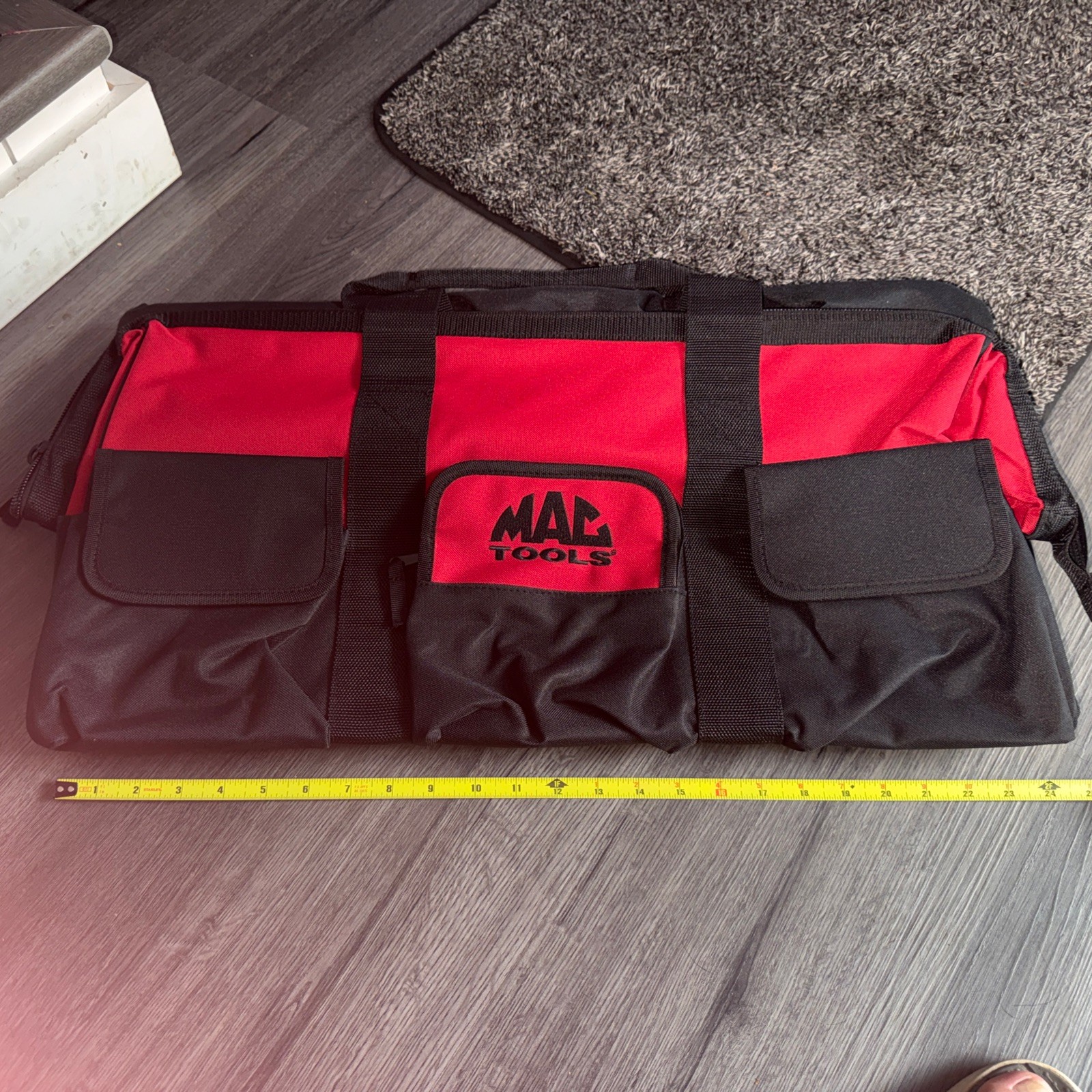 Mac Tools Canvas Extra Large Red/Black Tool Bag MTB003 (BRAND NEW)