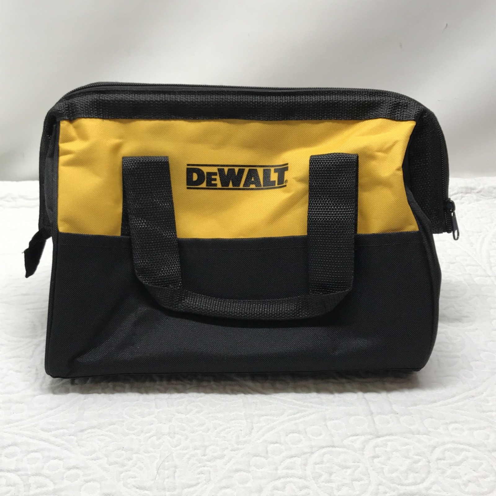 New Dewalt Heavy Duty Ballistic Nylon 13″ Tool Bag Construction 13x10x10 Inch