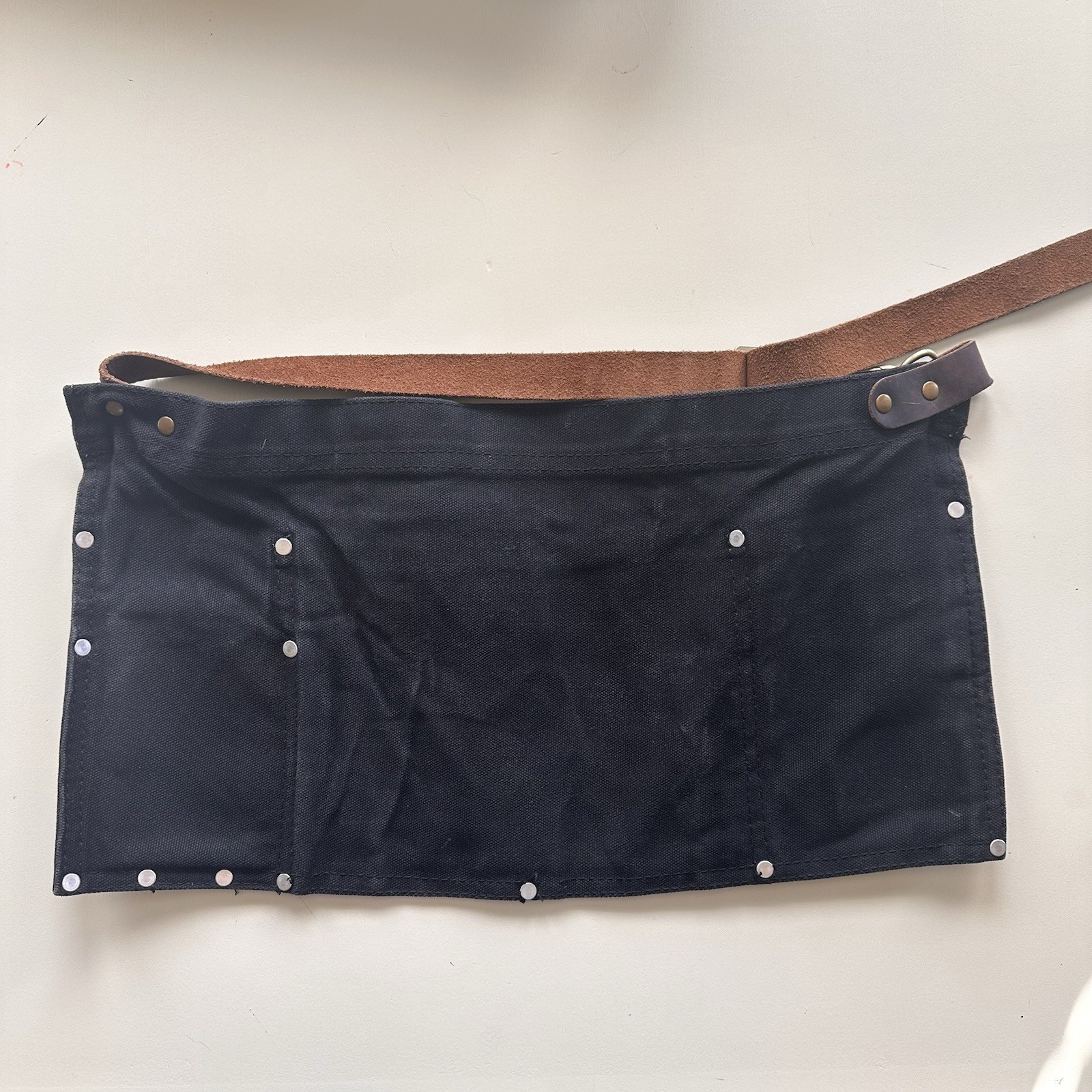 Black Canvas Tool Apron Adjustable Leather Belt