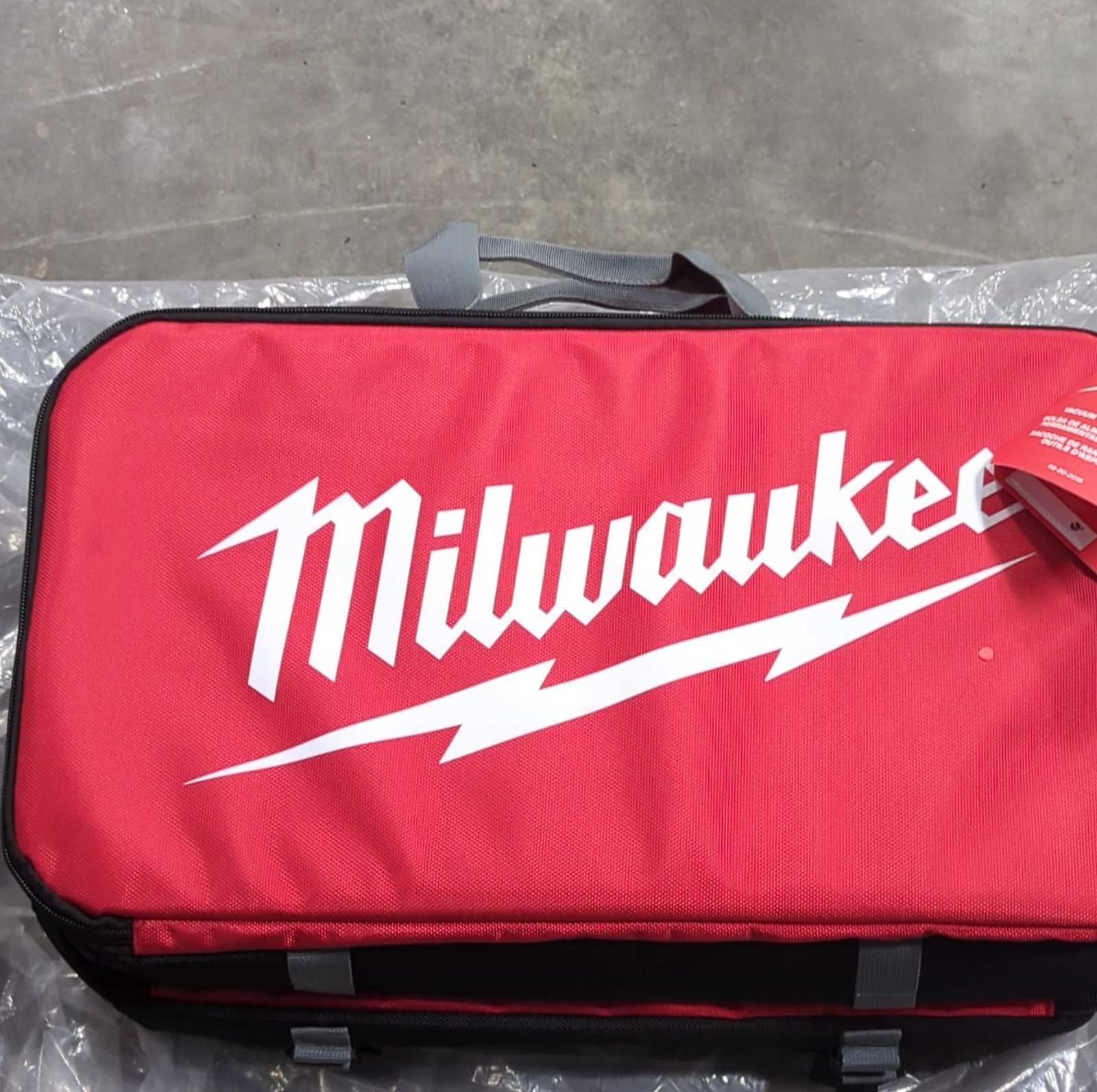 Milwaukee Vacuum Tool Storage Bag 49-90-2019 Red Black 1680D Tear Resistant
