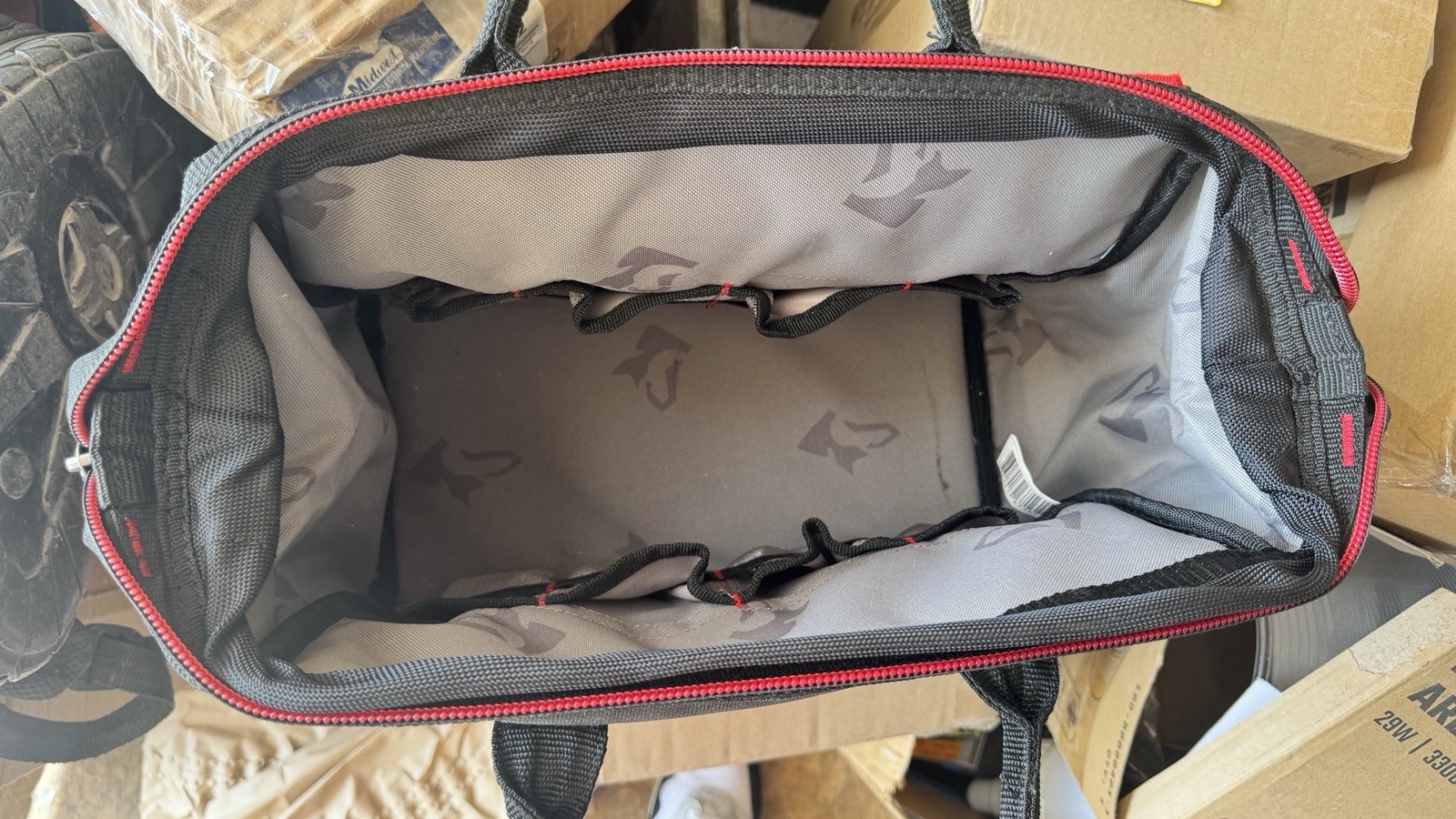 Husky 14 in Heavy Duty PRO Tool Bag 1680D 15 Pockets Lockable Jobsite Tote