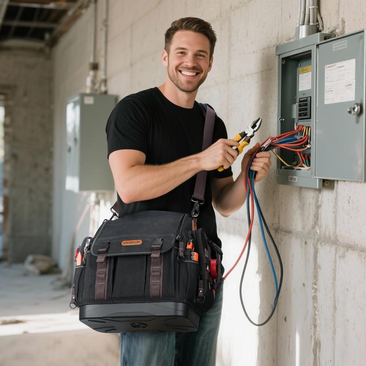 41-Pocket Electrician Tool Bag, 14.5 X 7.8 X 15.3 Inches, Black