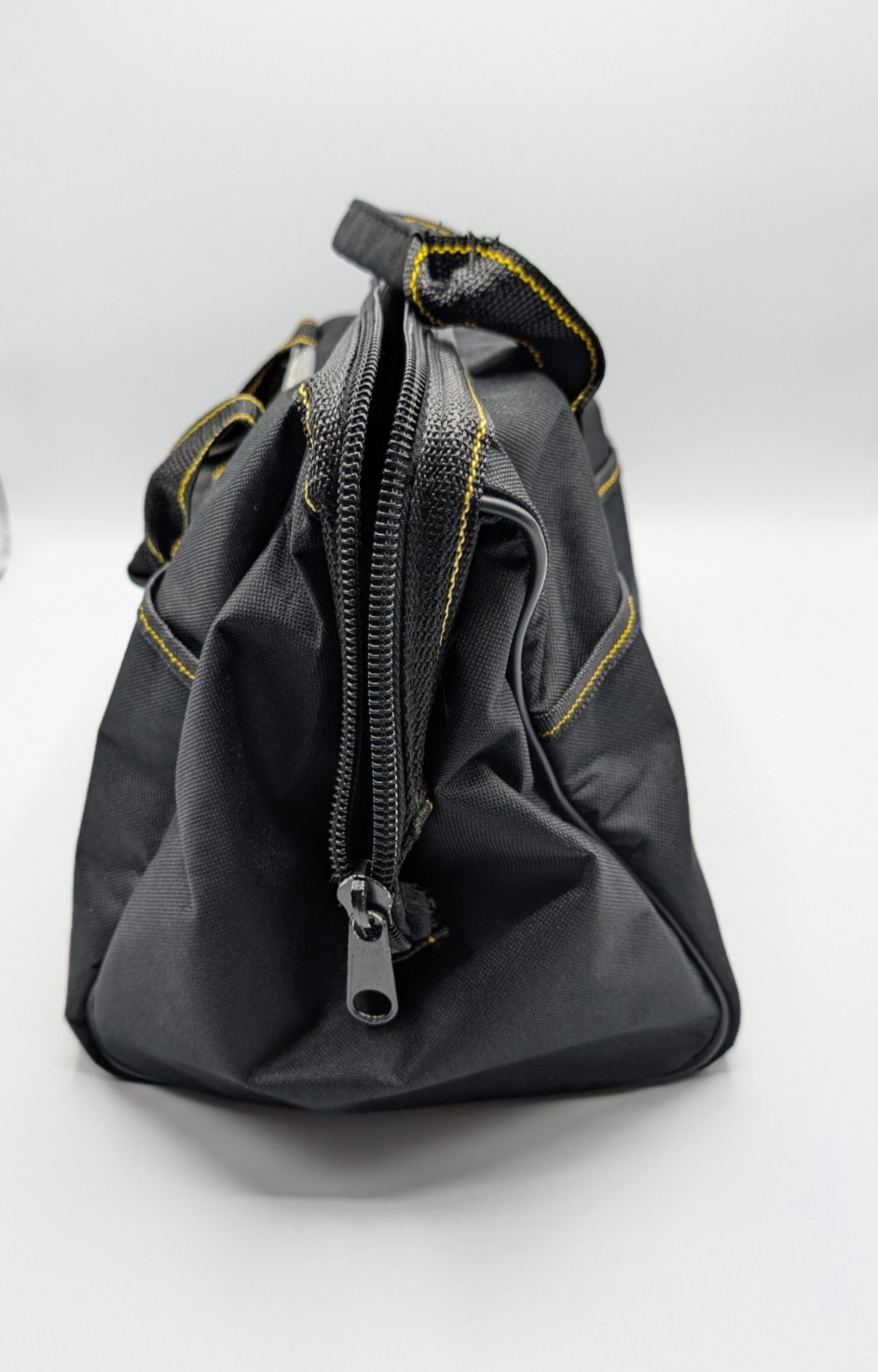 Voyager 18 Pockets Tool Bag 15” 61469