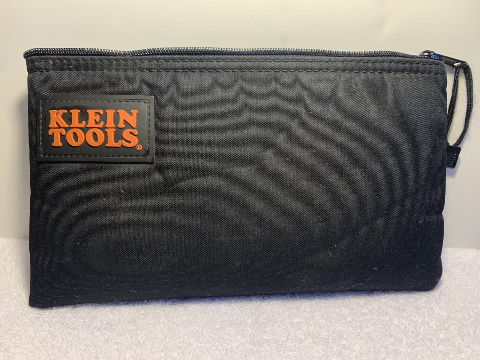 Klein Tools Black Canvas Zipper Tool Bag 5139PAD 12″x 7″ Lined