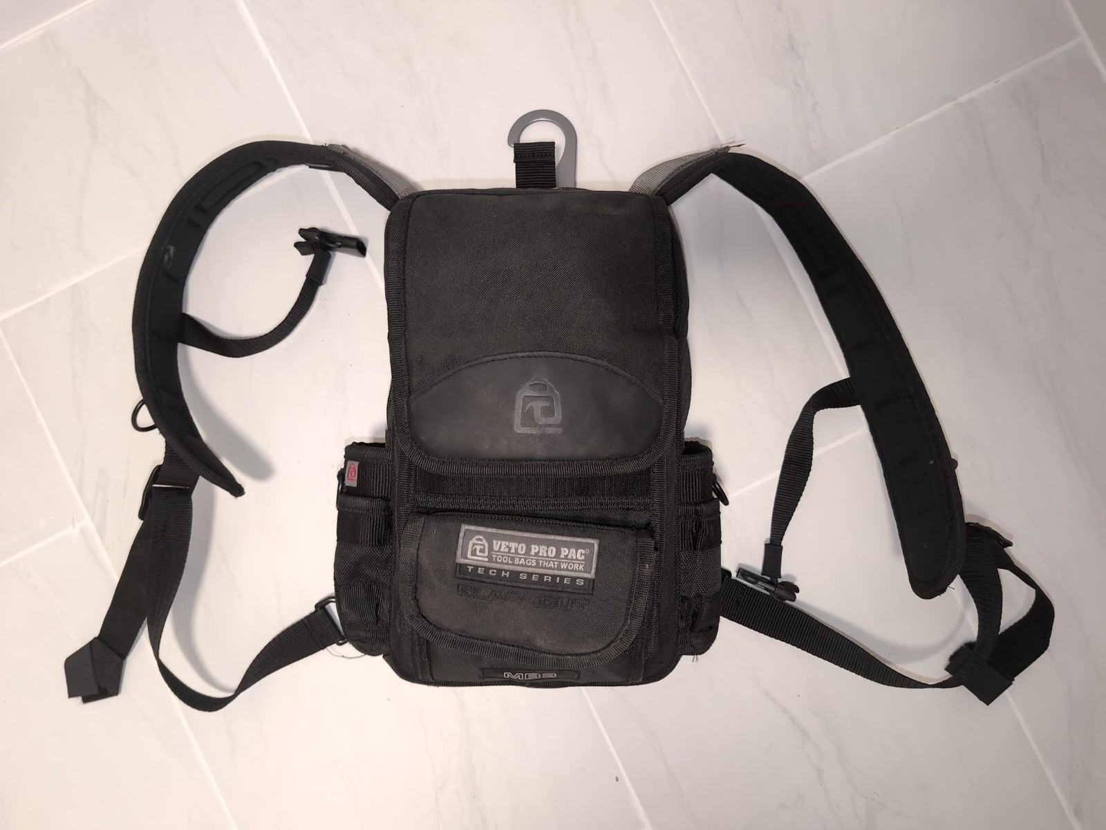 VetoProPack MB3 Black Tool Bag w/Veto Pro Pac VPP10814 Removable Backpack Straps