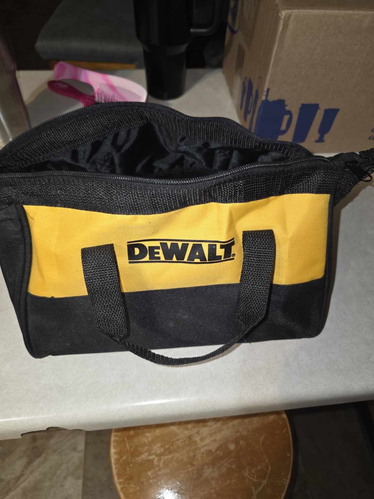 DeWalt 11″x9″x7″ Small Tool Bag Canvas Carrying Bag Good Condition