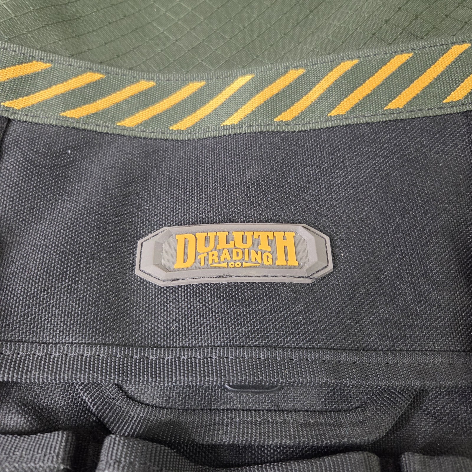 Duluth Trading Co Electrician Tool Laptop Storage Shoulder Bag Black Green