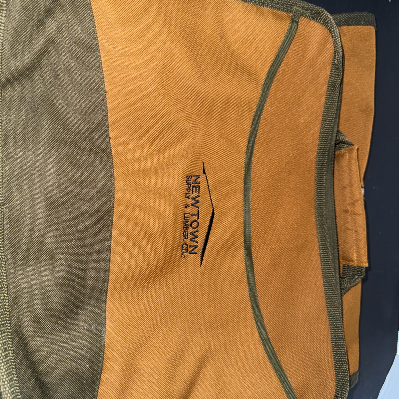 Bucket Boss Canvas Contractor Messenger Shoulder Bag 17x13in Strong Pockets
