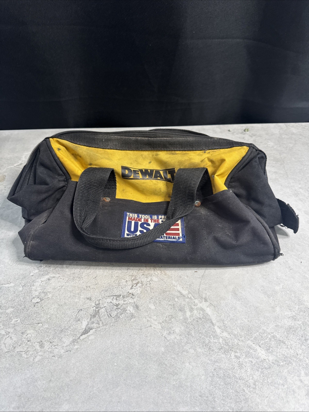 DEWALT DCK019 Tool Bag About 13″ x 9″ x 8″ Bt44