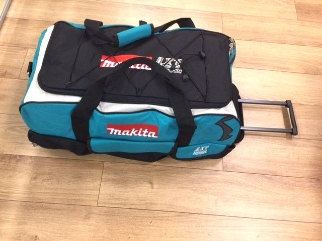 MAKITA 831269-3 Super Heavy Tool Bag with Trolley Cart LXT 64cmx34cmx28cm