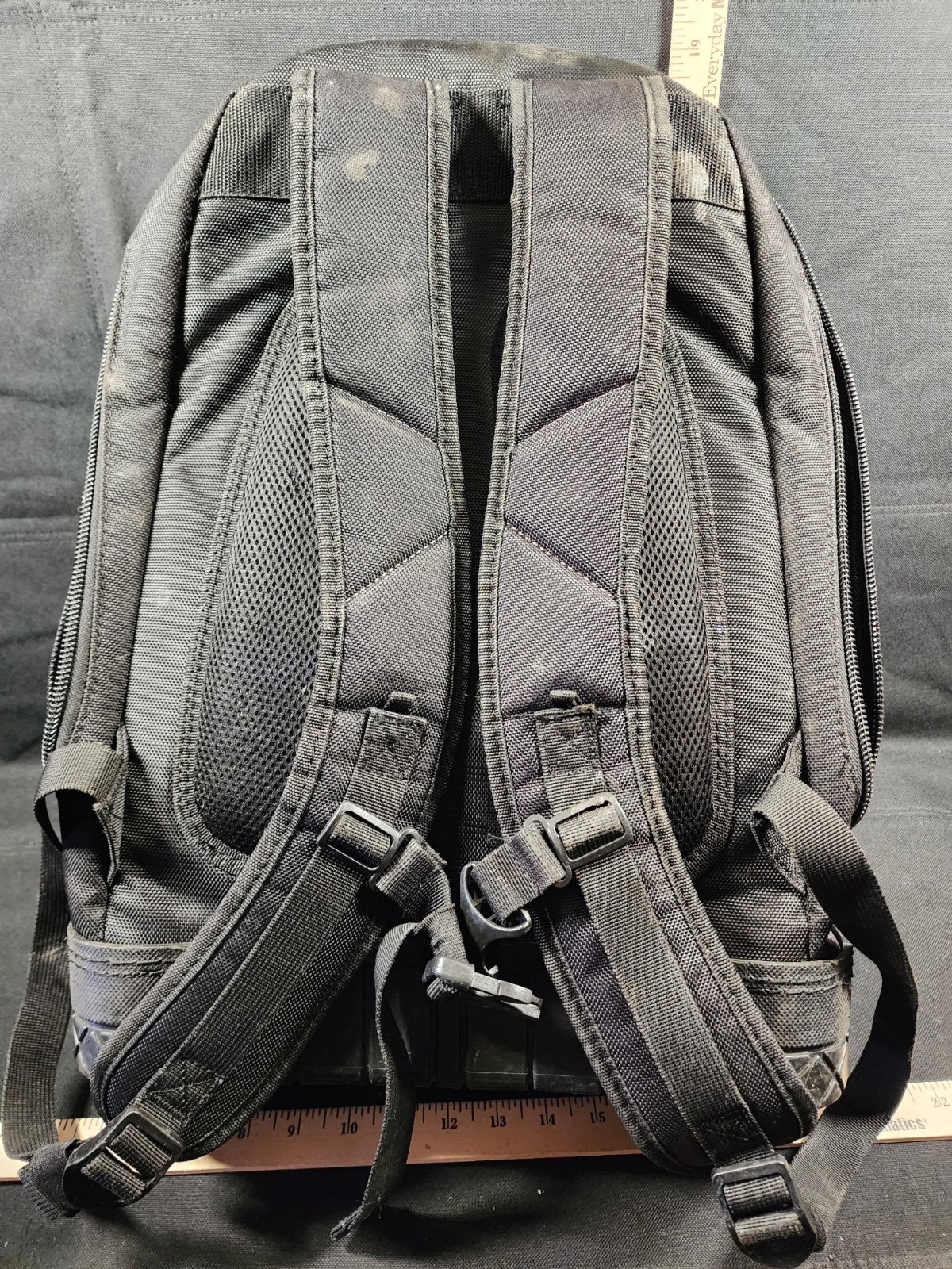 Klein Tools Heavy-Duty Tradesman Pro Tool Backpack Organizer Black/Orange Used