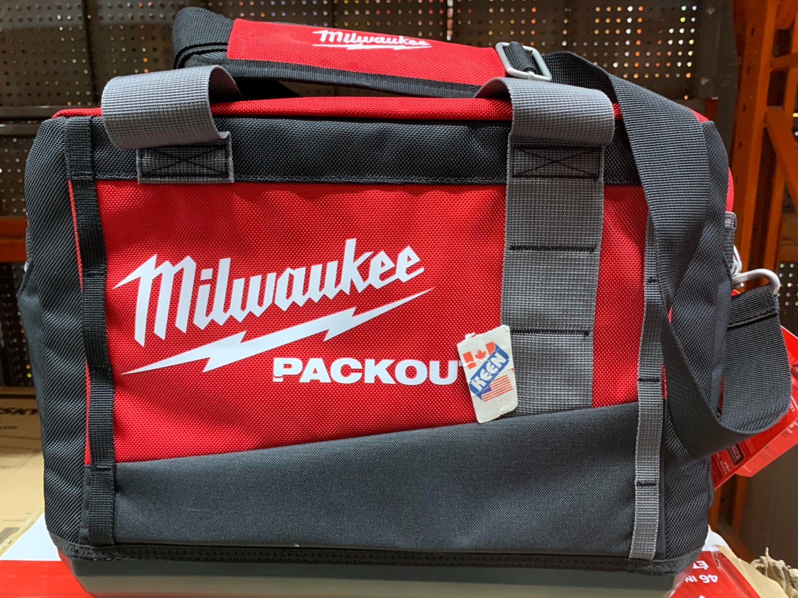 Milwaukee CANADA 15″ PACKOUT Soft-Sided Tool Bag