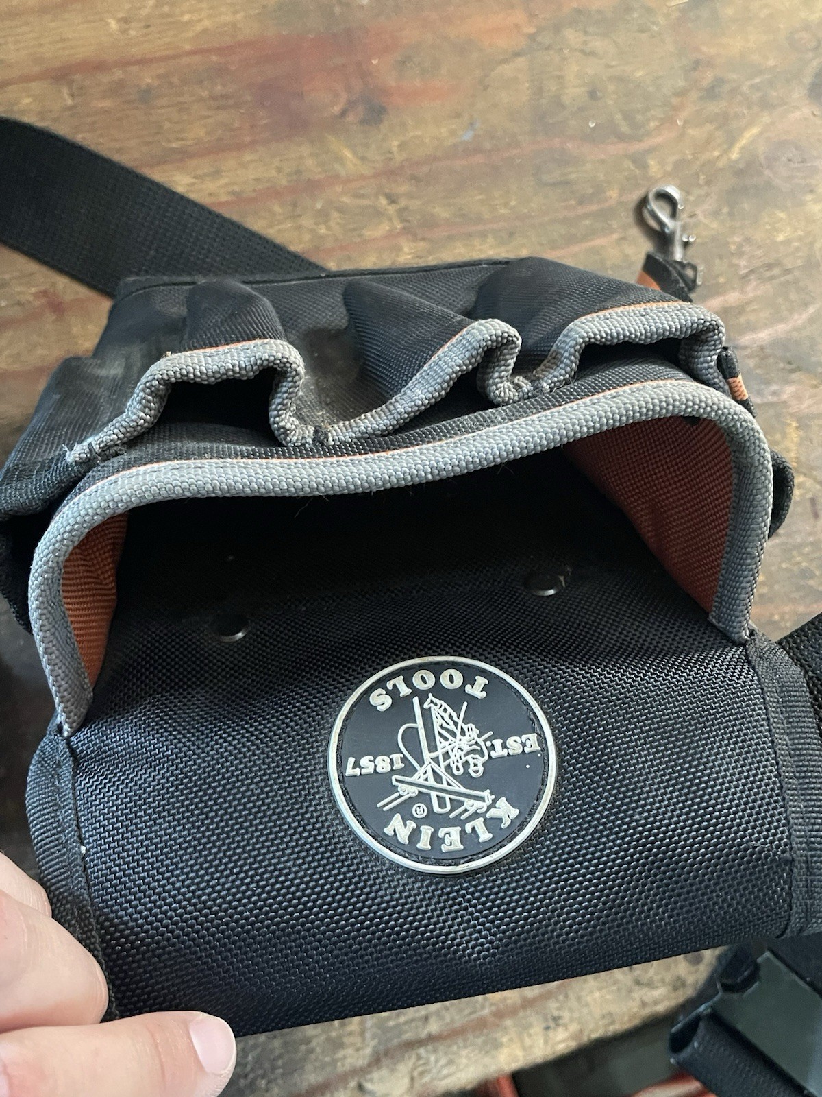 Klein Tools Tool Pouch Bag w/ Adjustable Strap, Pockets Black/Gray