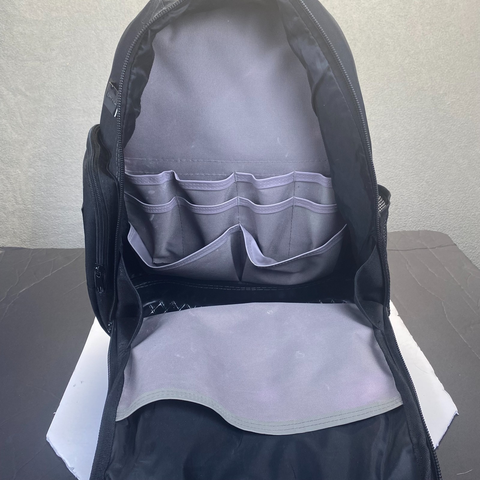 Husky Pro Tool Backpack Heavy Duty Rubber Bottom Storage Bag (H-68003-03)