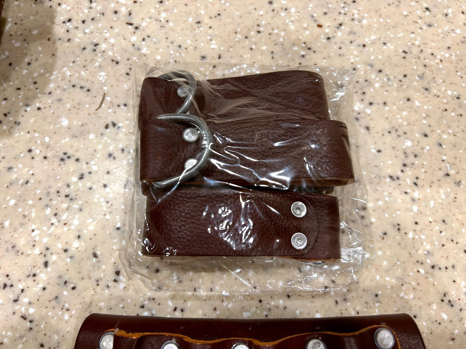 NEW FUERI Electrician’s Heavy Duty 26 Pocket Leather-Nylon Tool Belt & Bag Combo