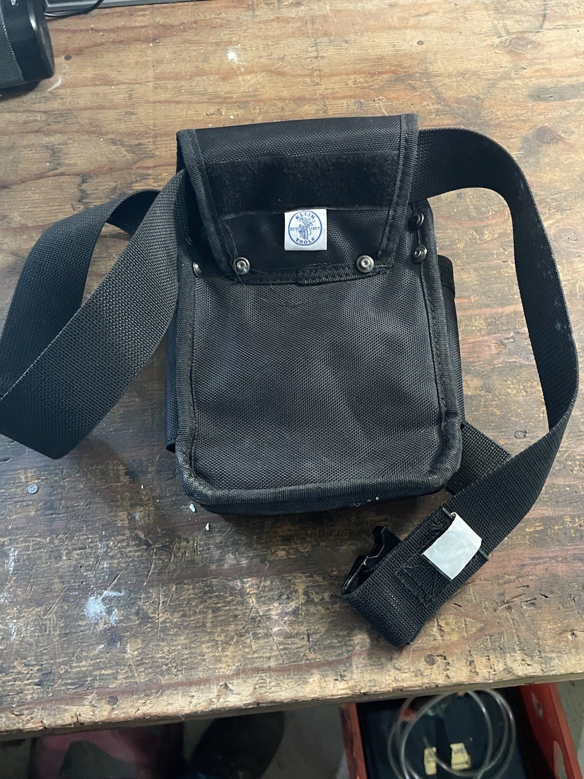 Klein Tools Tool Pouch Bag w/ Adjustable Strap, Pockets Black/Gray