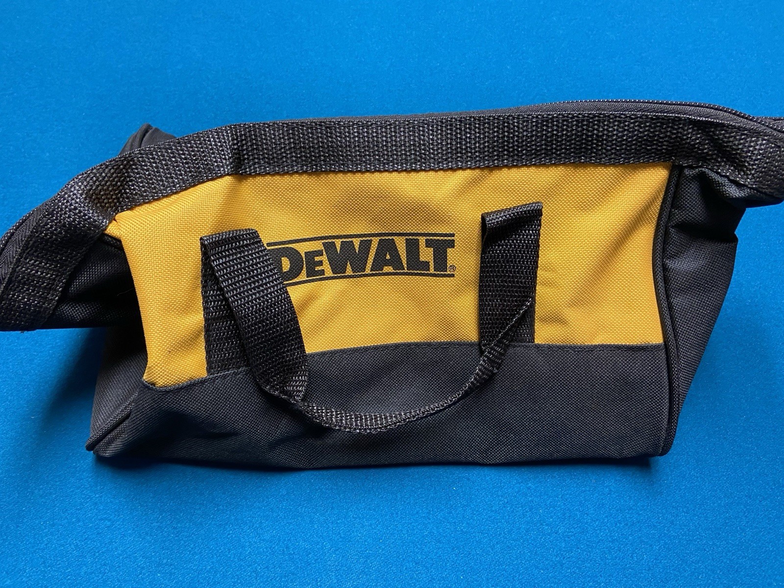 Dewalt Ballistic Nylon Tool Bag 11x8x7 N294699