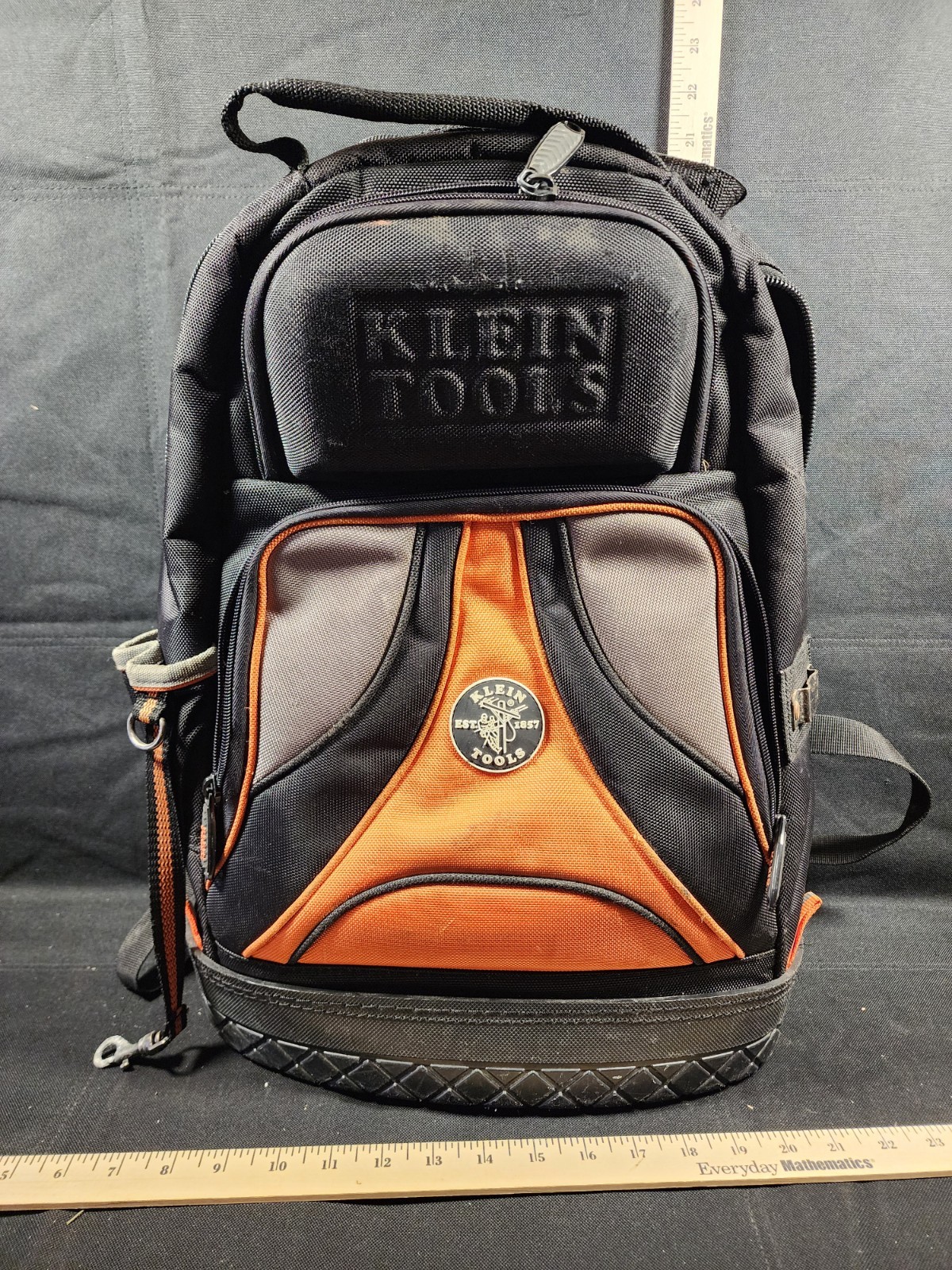 Klein Tools Heavy-Duty Tradesman Pro Tool Backpack Organizer Black/Orange Used
