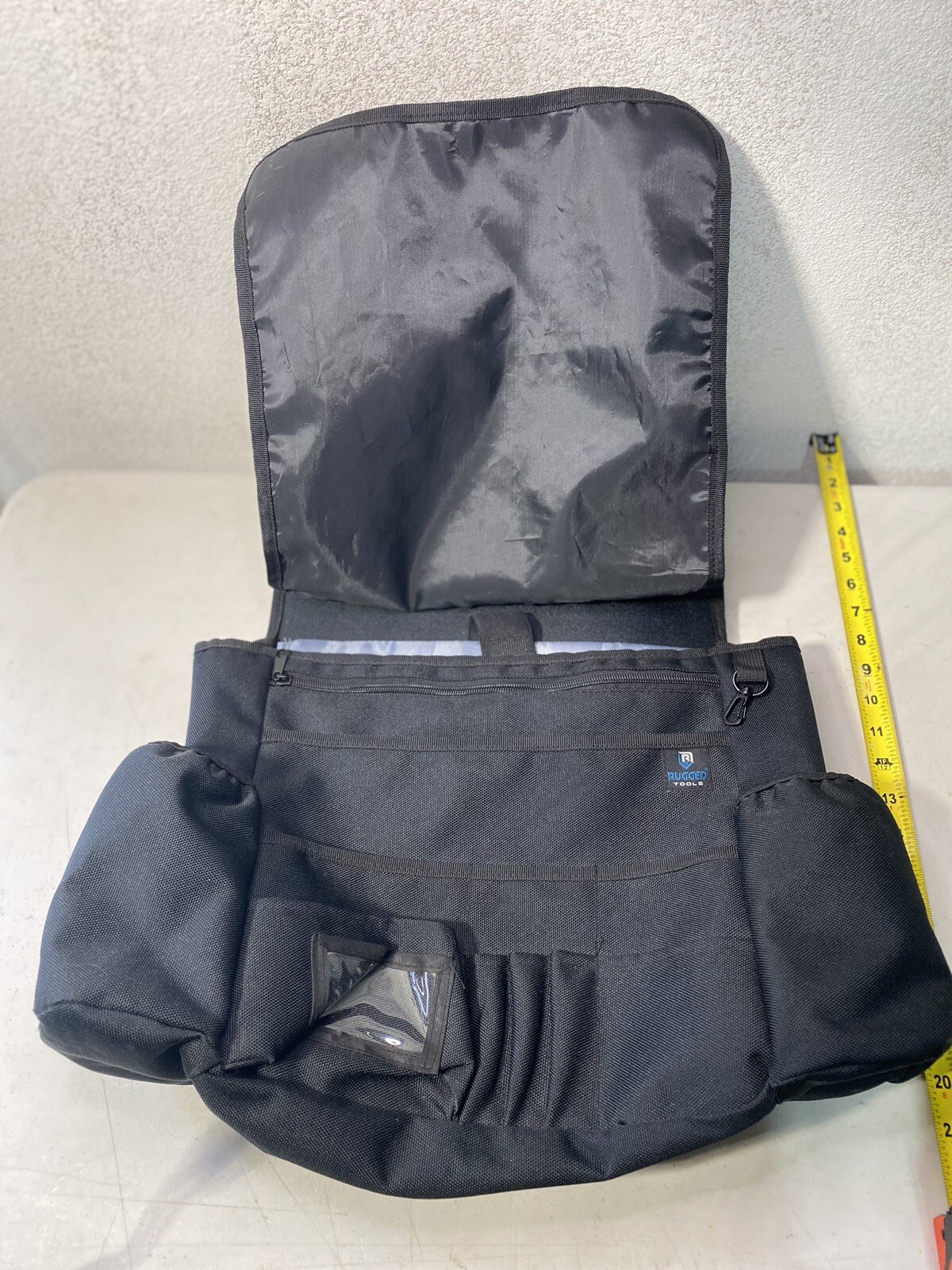 USED Rugged Tools Titan Deluxe Tool Bag Carrier Lap Top