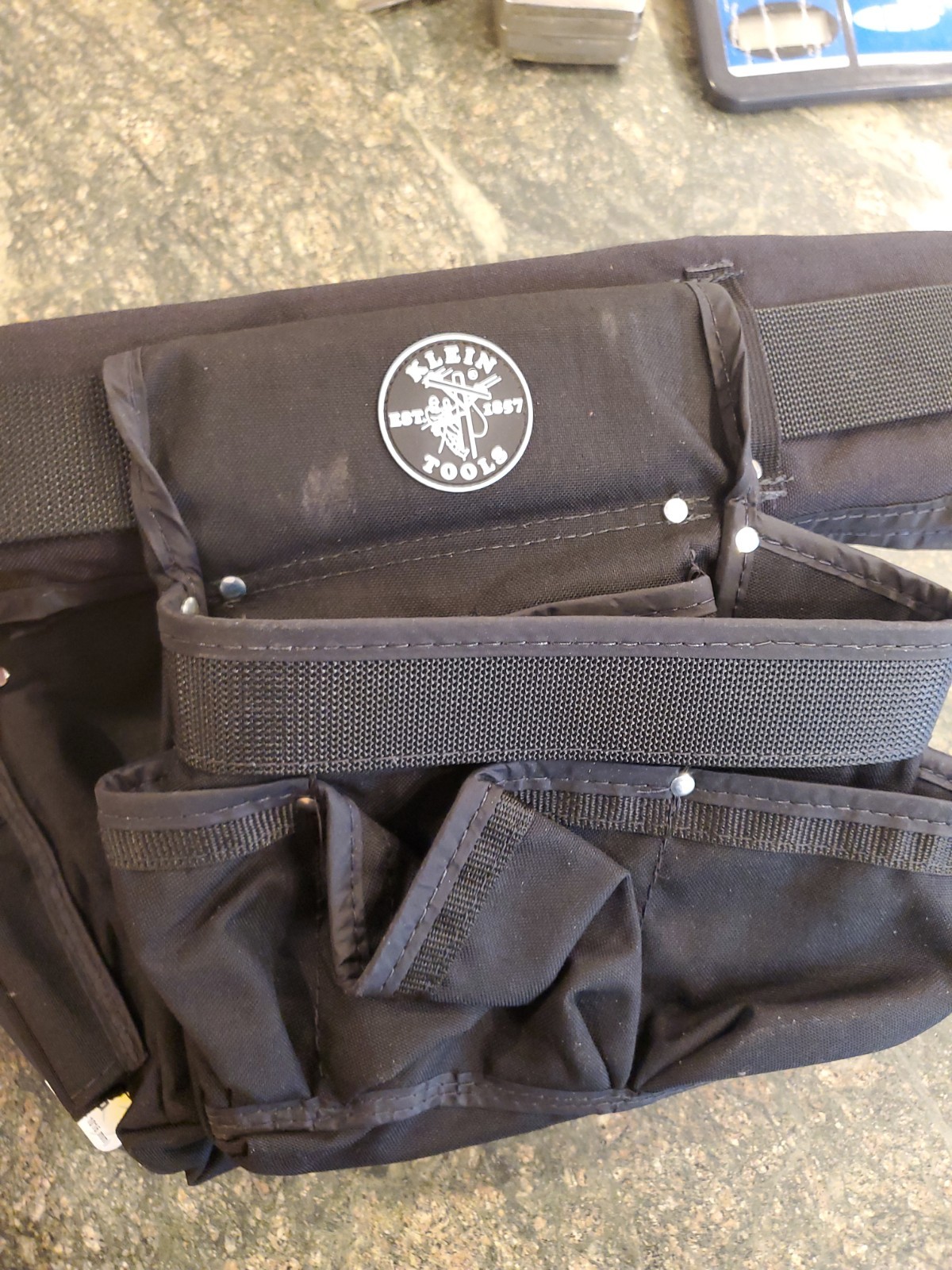 Klein Tools 5710L Electrician’s Padded Tool Belt Pouch Combo NWT NEW Large L