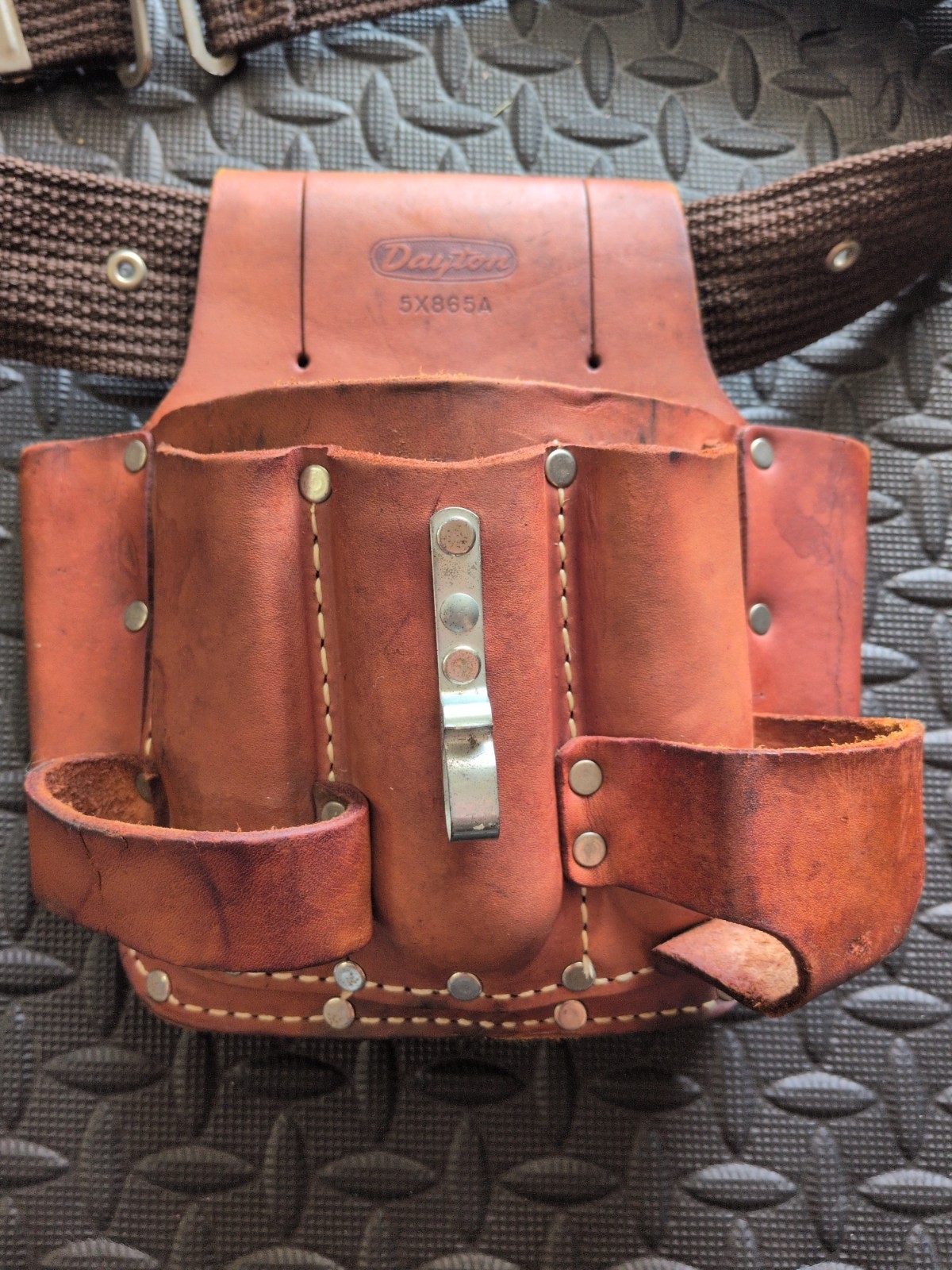 Dayton Tool Pouch Genuine Leather Heavy Duty Tool Belt 7 Pockets Adjustable